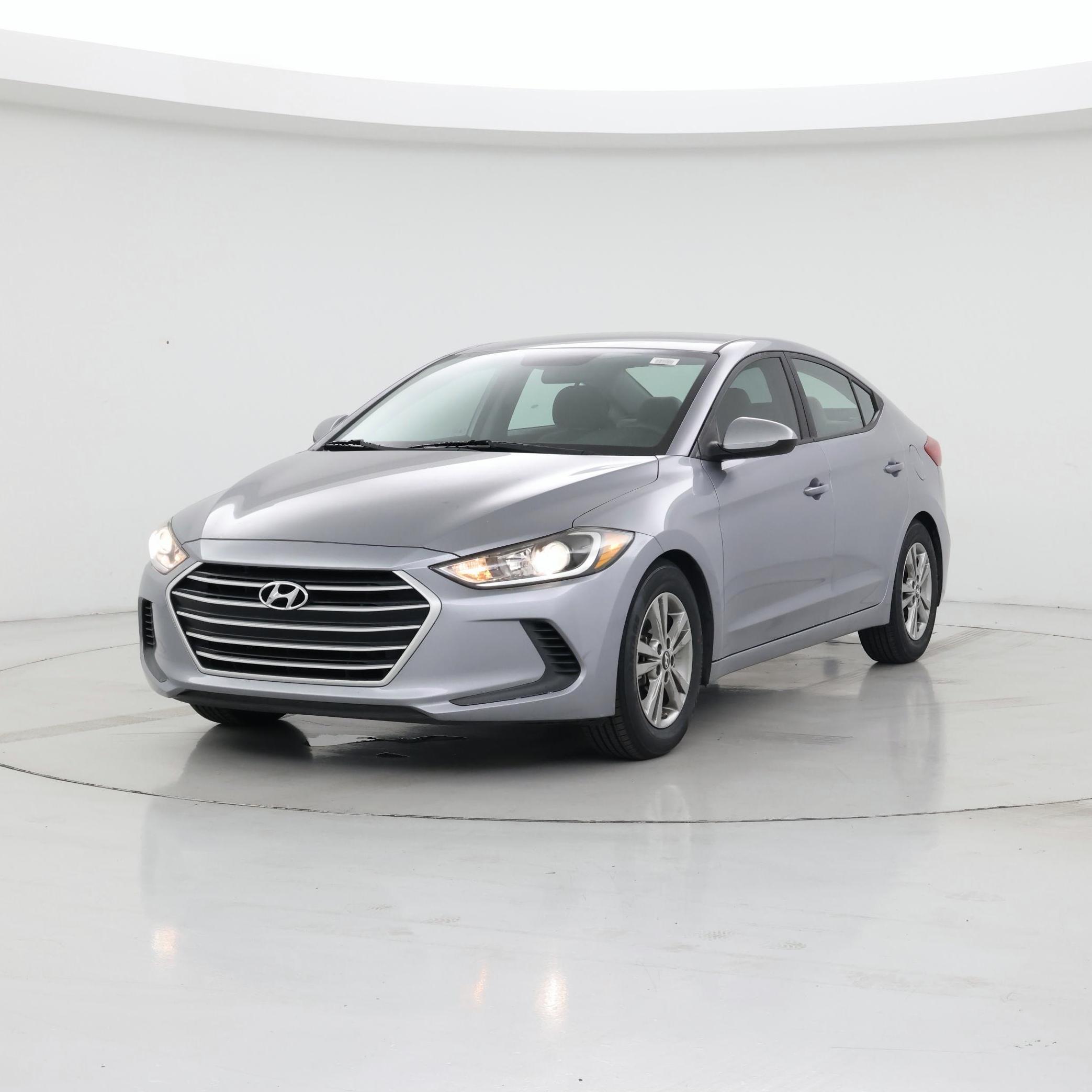 Thumbnail: 2017 Hyundai Elantra - 4