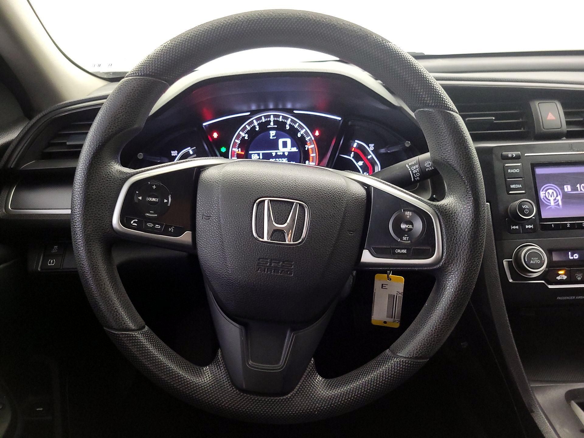 Thumbnail: 2017 Honda Civic - 10