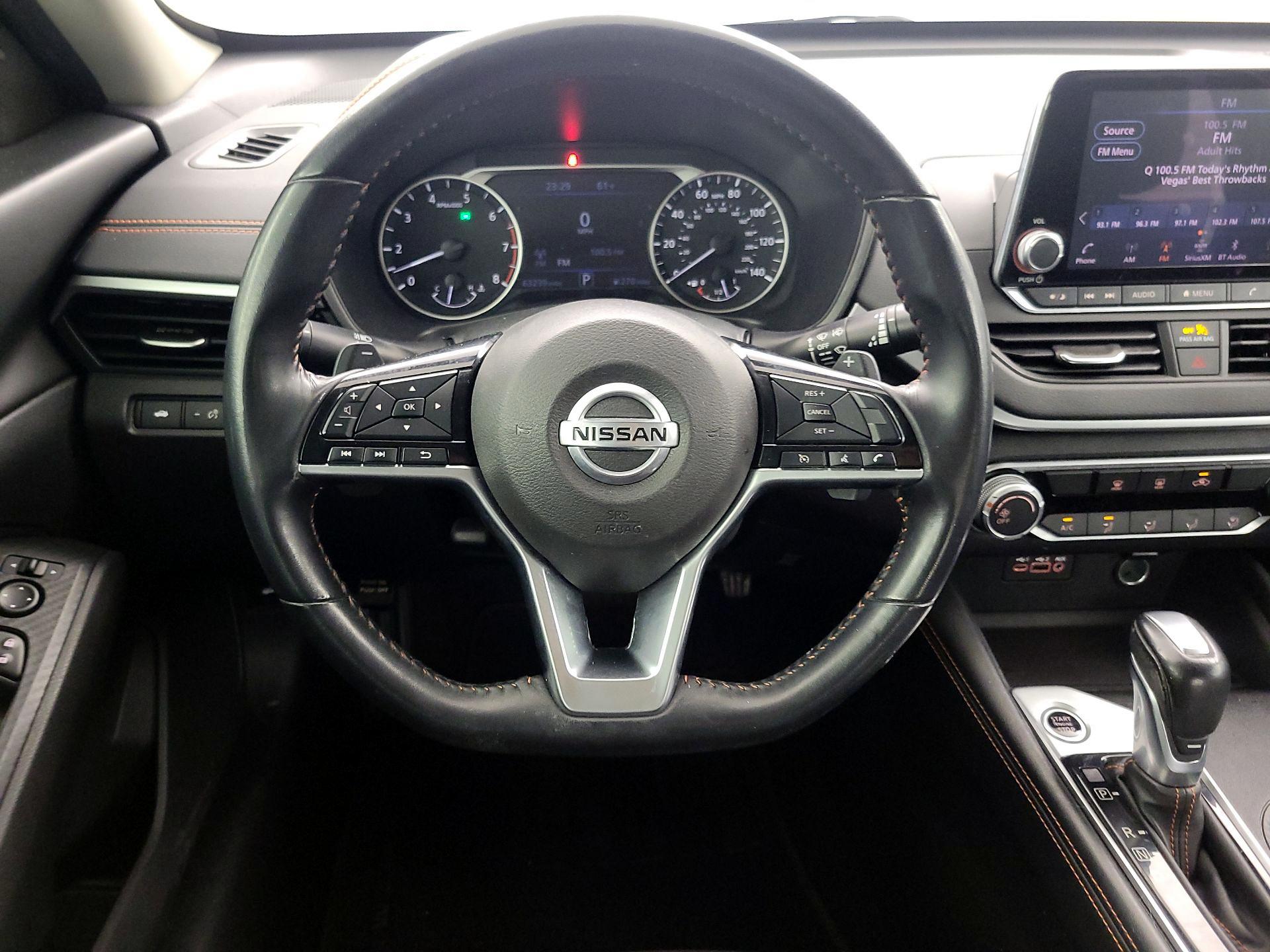 Thumbnail: 2020 Nissan Altima - 10