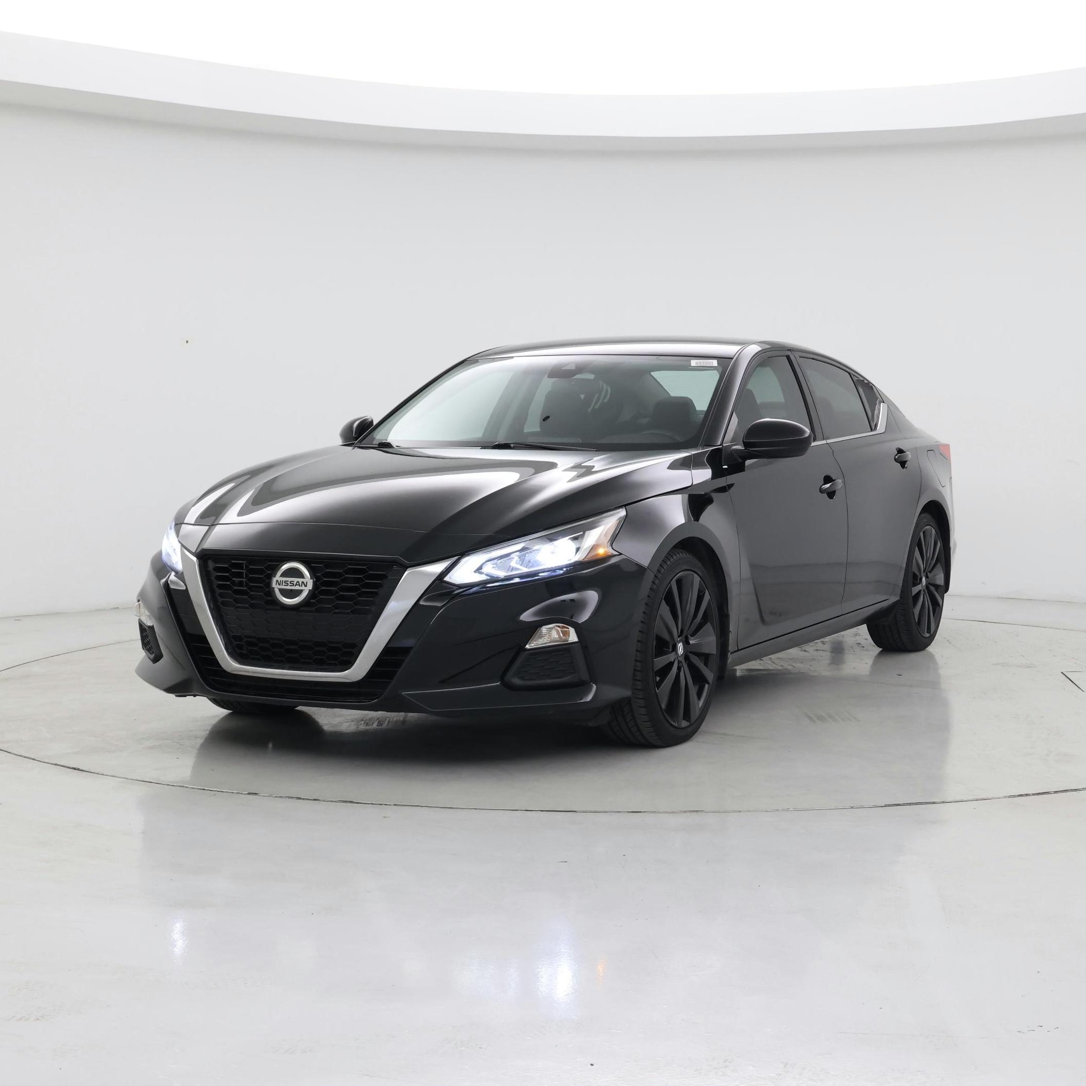 Thumbnail: 2020 Nissan Altima - 4