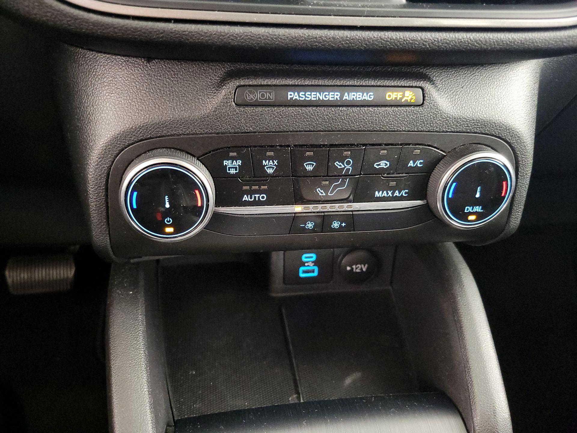 Thumbnail: 2023 Ford Escape - 16