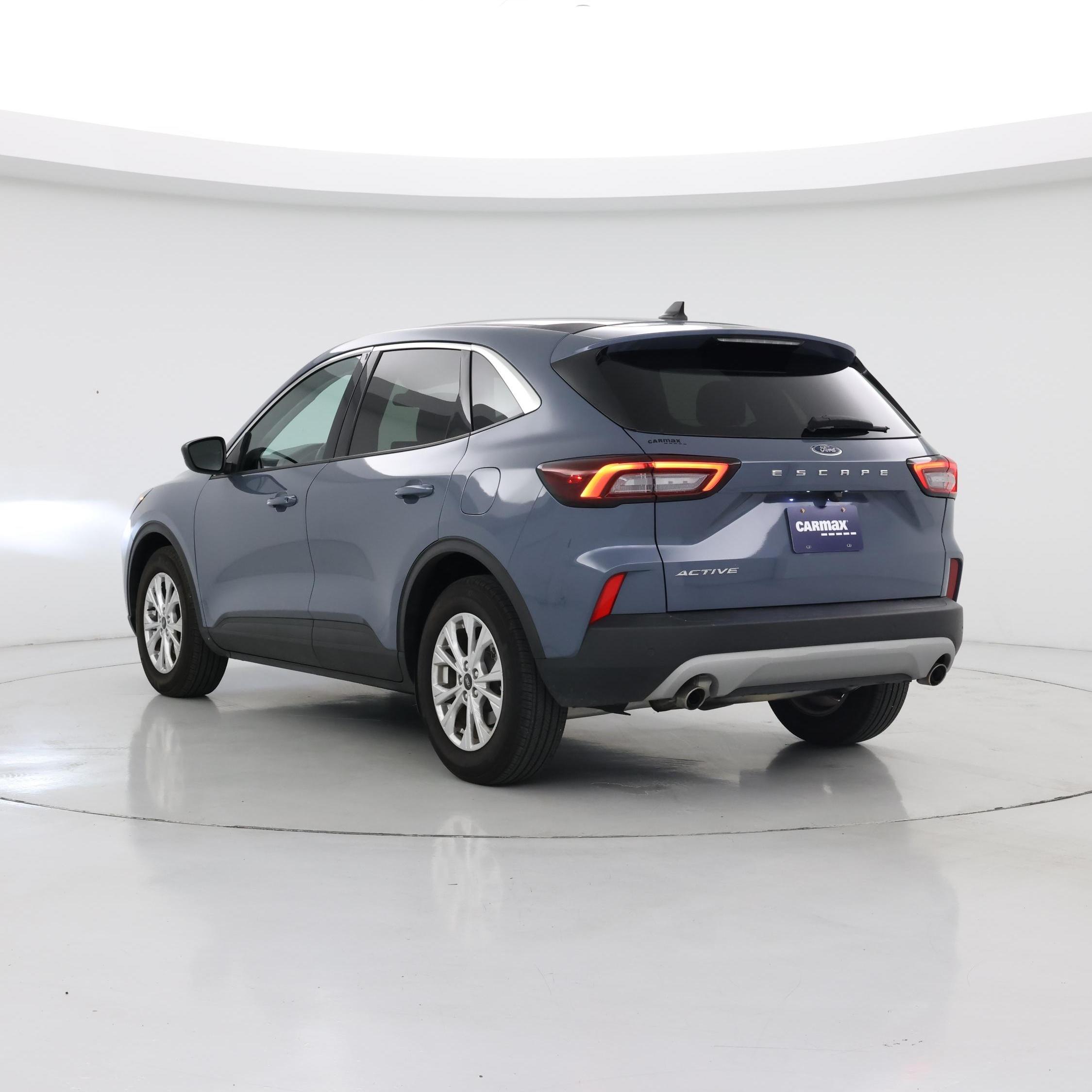 Thumbnail: 2023 Ford Escape - 2
