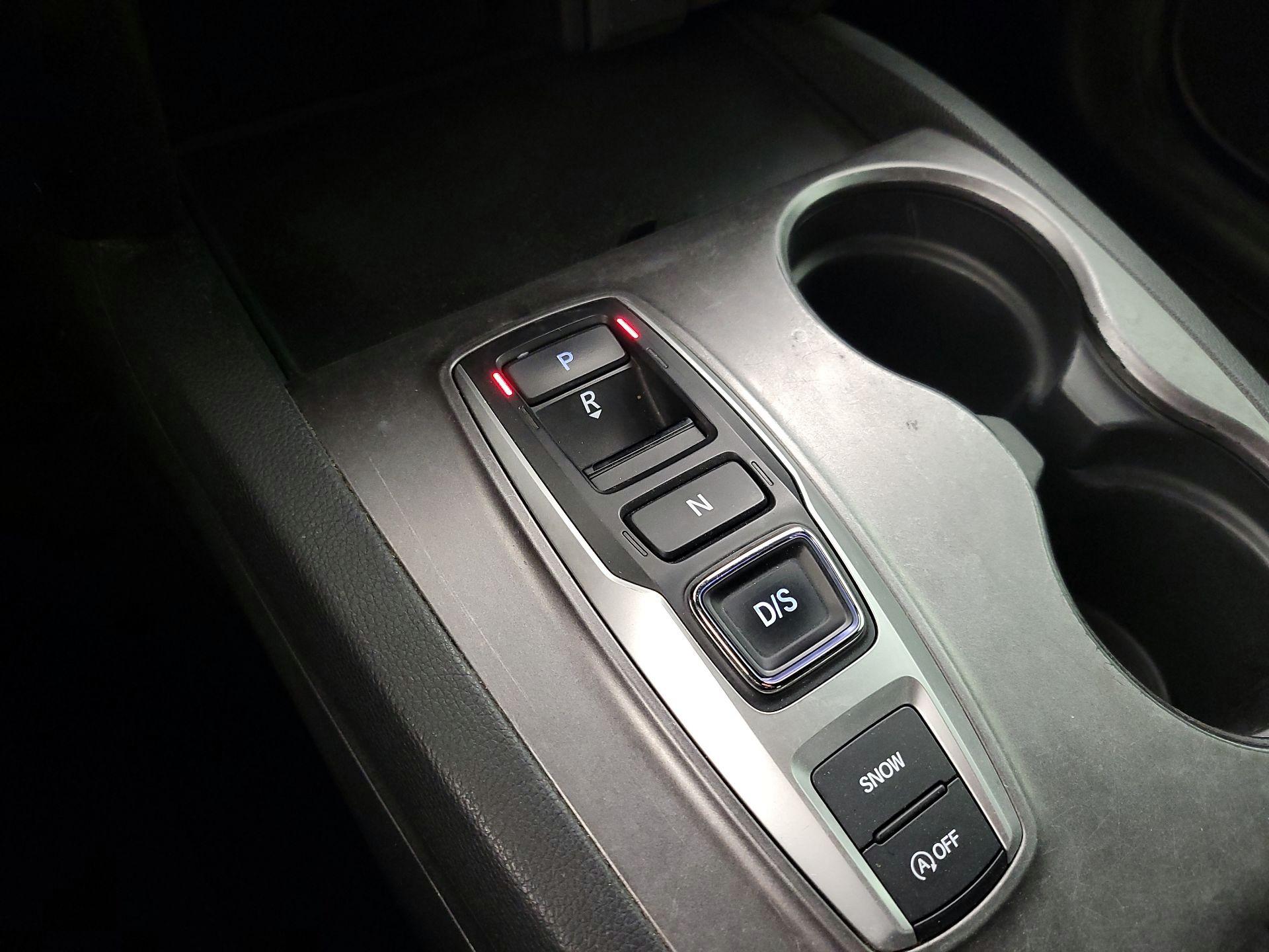 Thumbnail: 2019 Honda Passport - 17