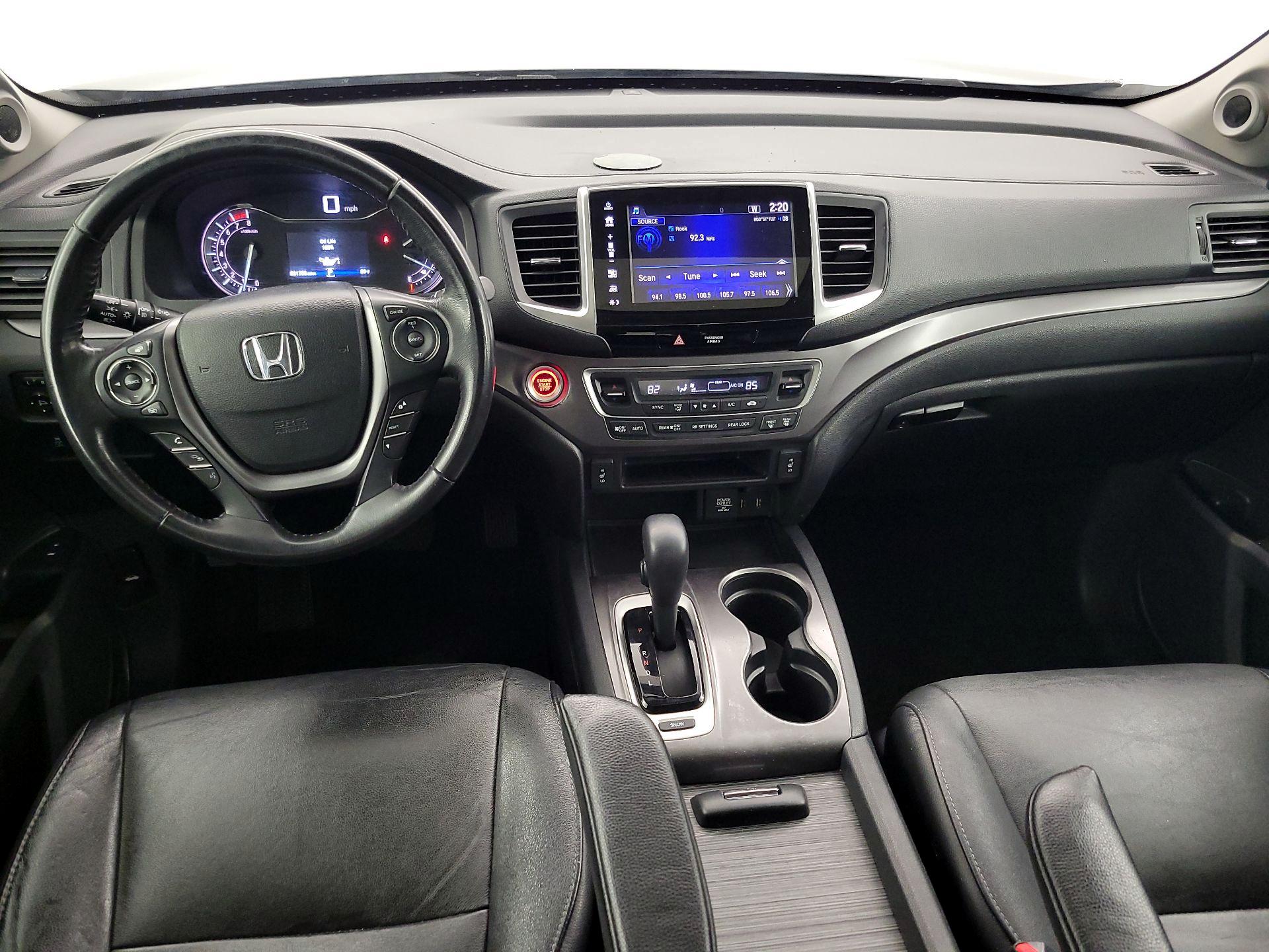 Thumbnail: 2018 Honda Pilot - 9