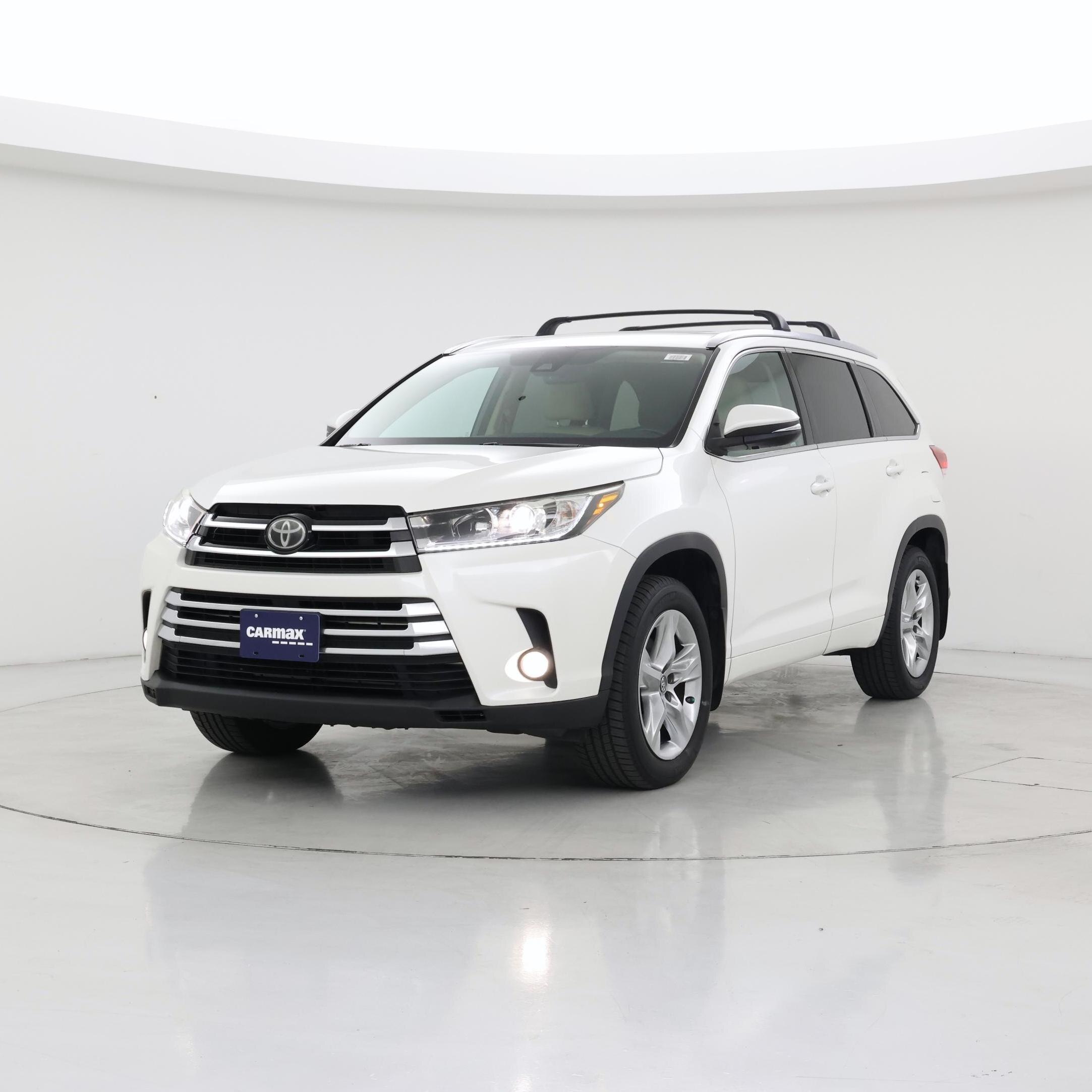 Thumbnail: 2017 Toyota Highlander - 4