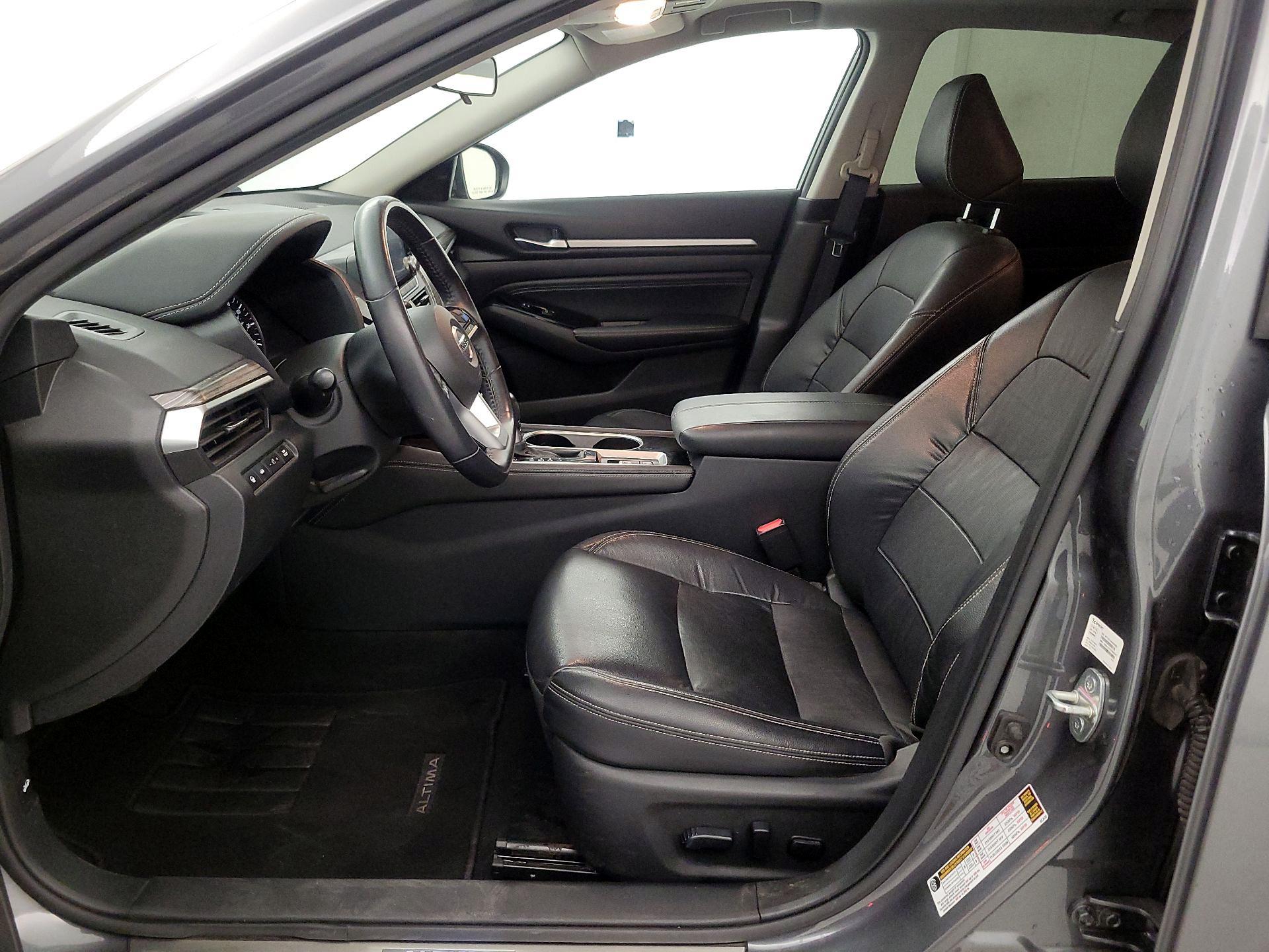 Thumbnail: 2021 Nissan Altima - 11