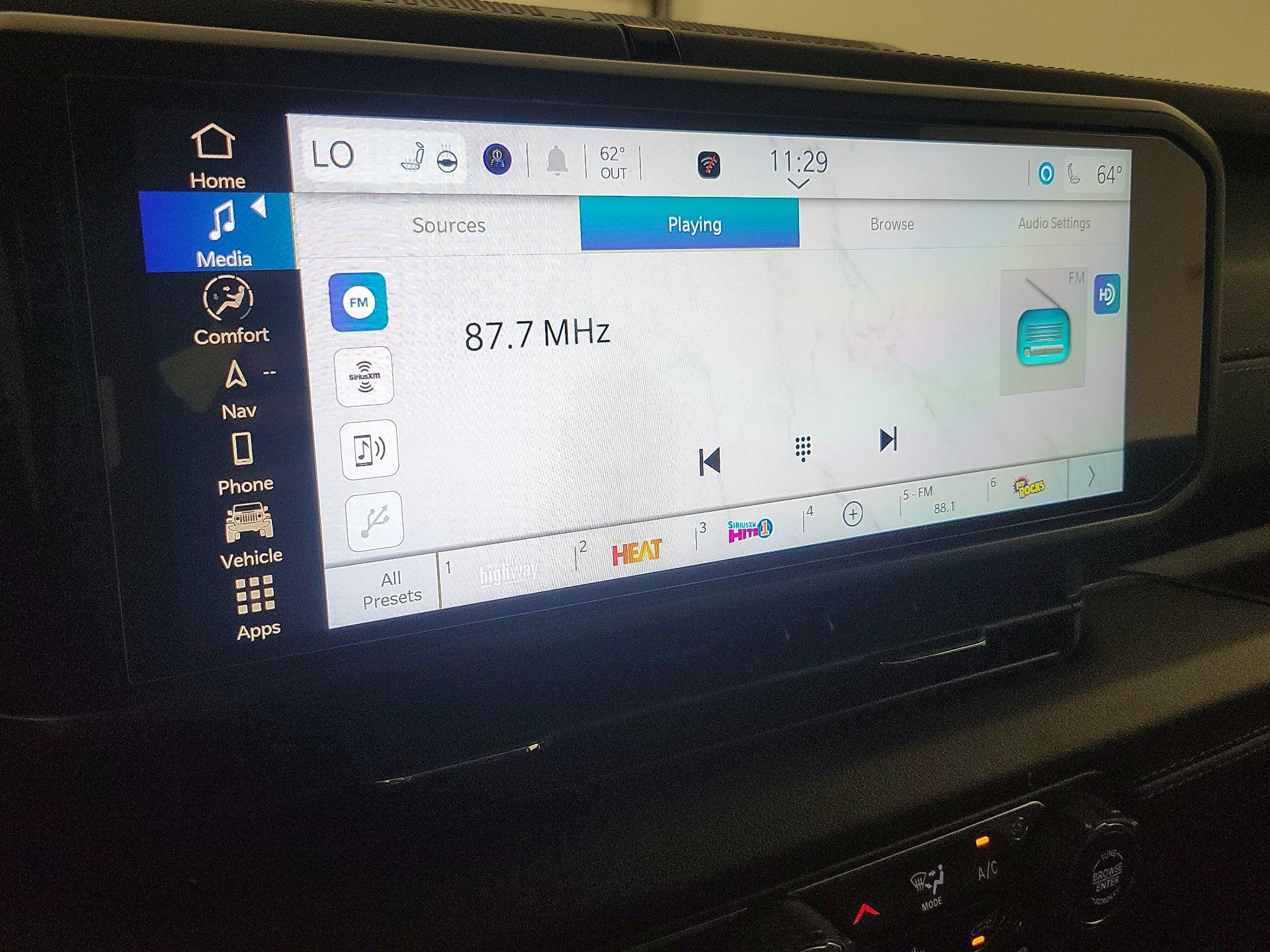 Thumbnail: 2024 Jeep Wrangler - 16