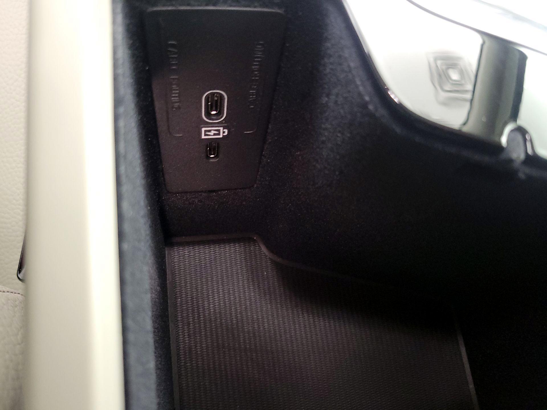 Thumbnail: 2024 Volvo XC60 - 19