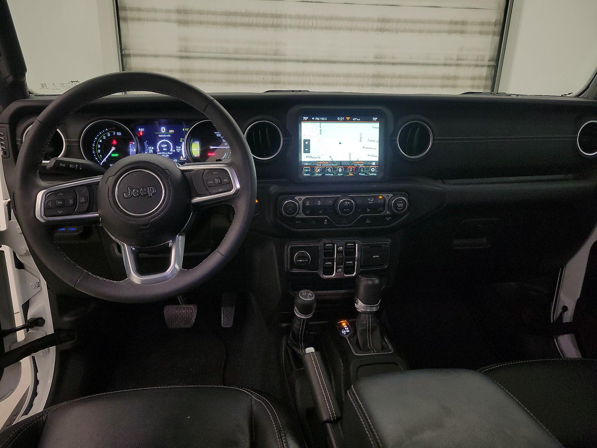 Thumbnail: 2023 Jeep Wrangler - 9