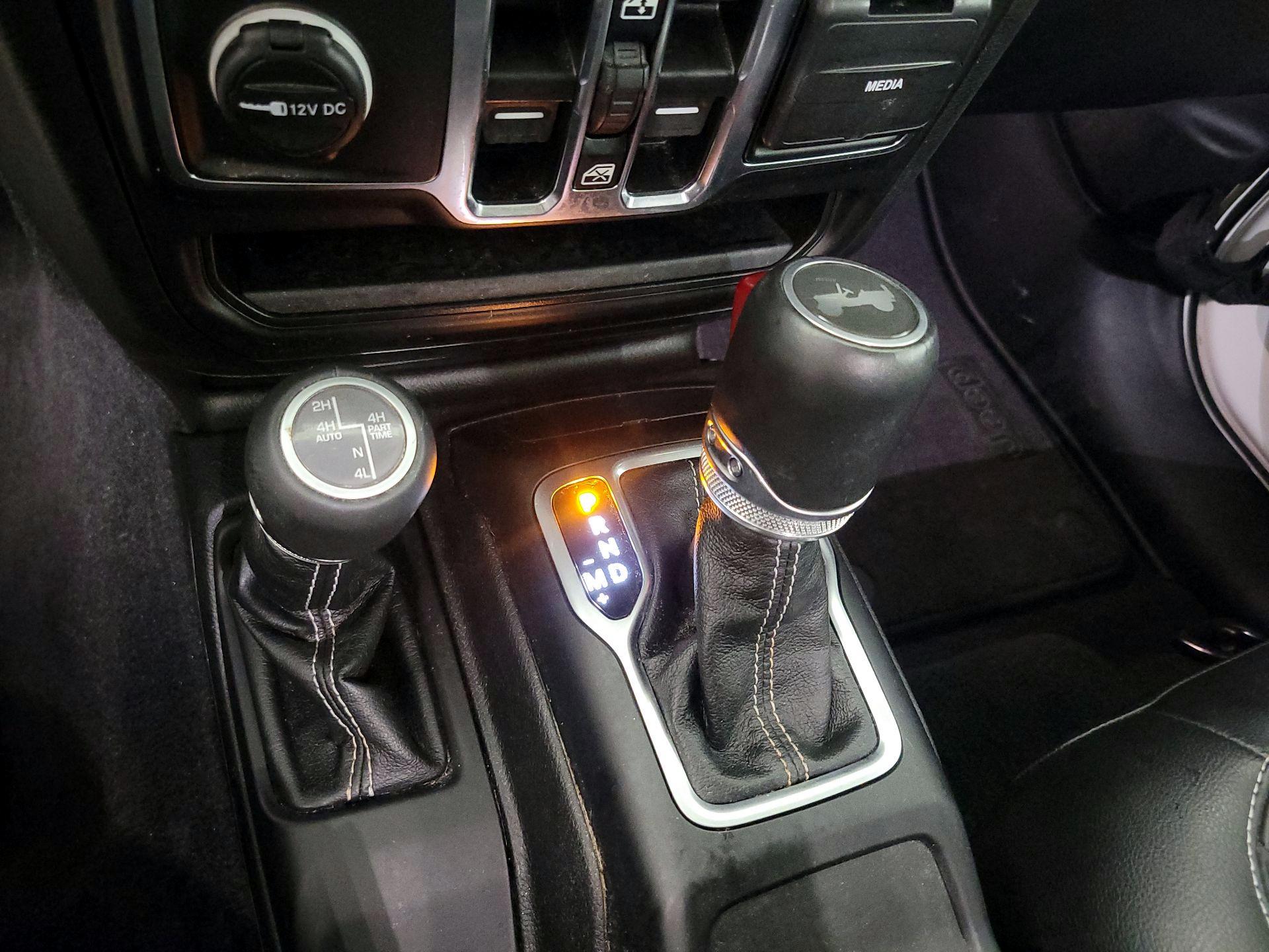 Thumbnail: 2023 Jeep Wrangler - 18