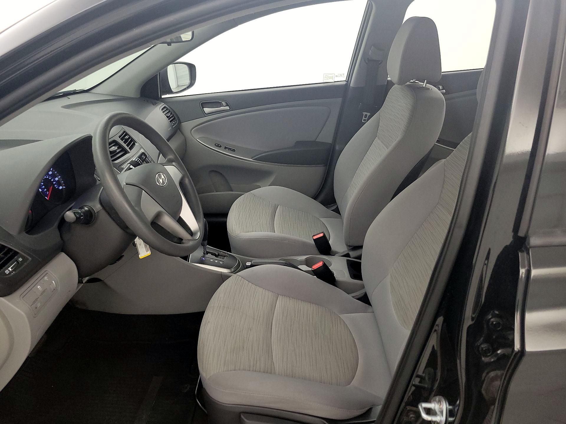 Thumbnail: 2017 Hyundai Accent - 11