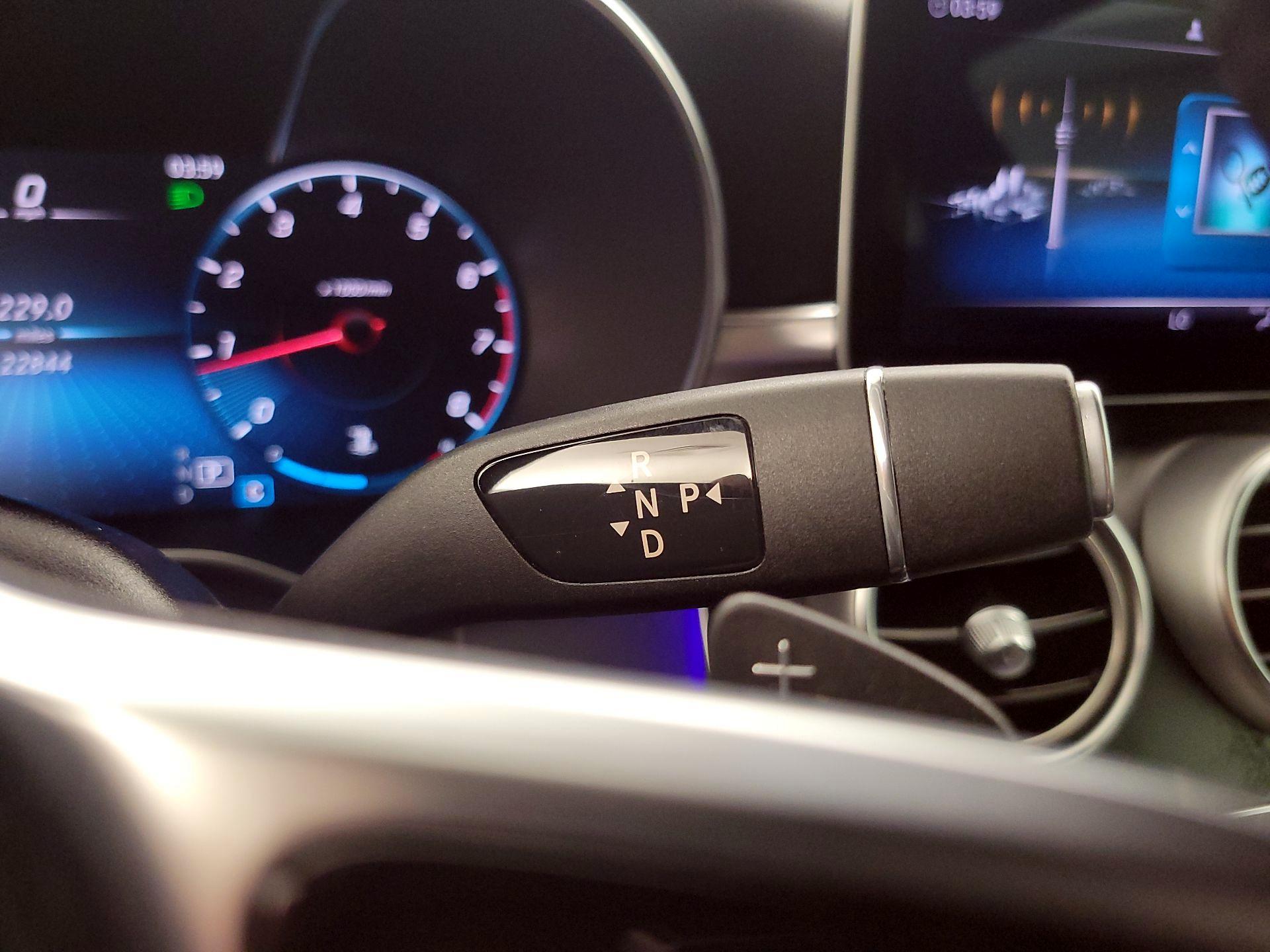 Thumbnail: 2021 Mercedes-Benz C-Class - 17