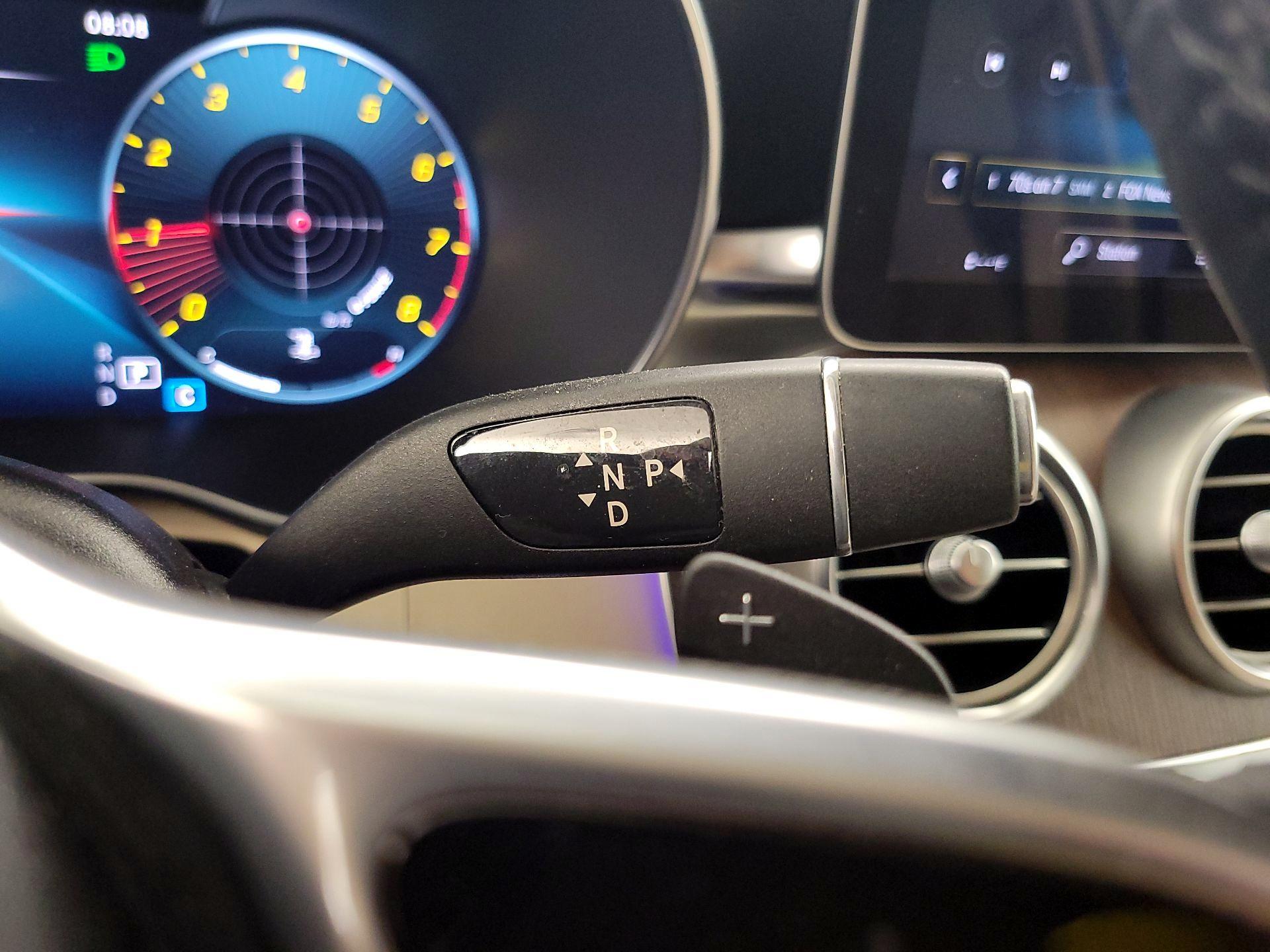 Thumbnail: 2020 Mercedes-Benz GLC - 17