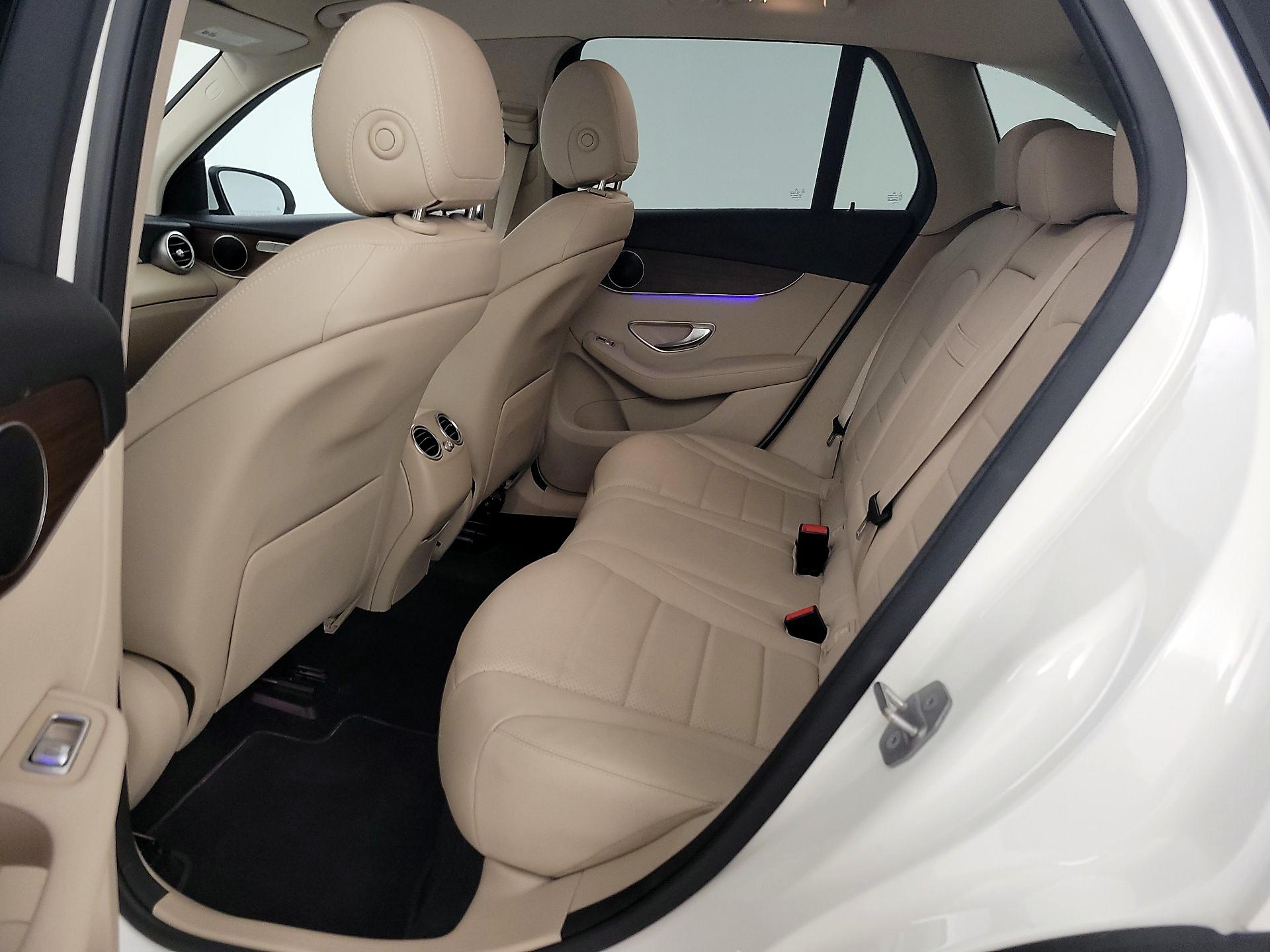 Thumbnail: 2020 Mercedes-Benz GLC - 18