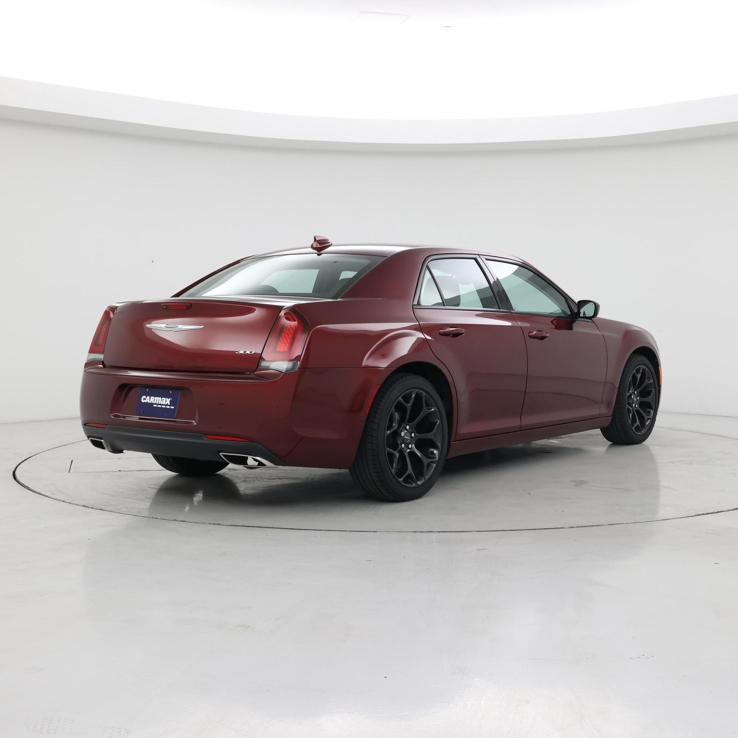 Thumbnail: 2019 Chrysler 300 - 8