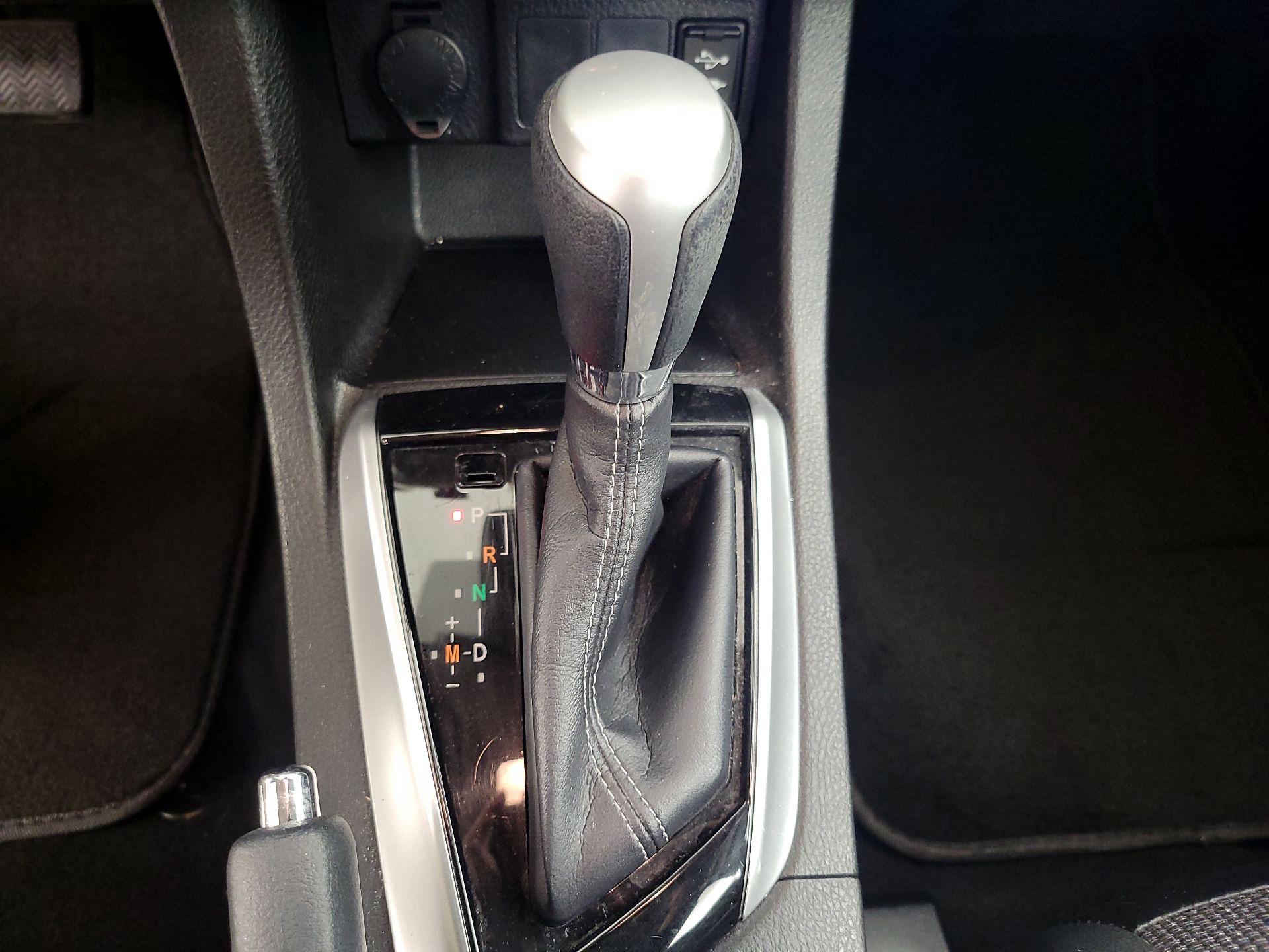 Thumbnail: 2017 Toyota Corolla - 17