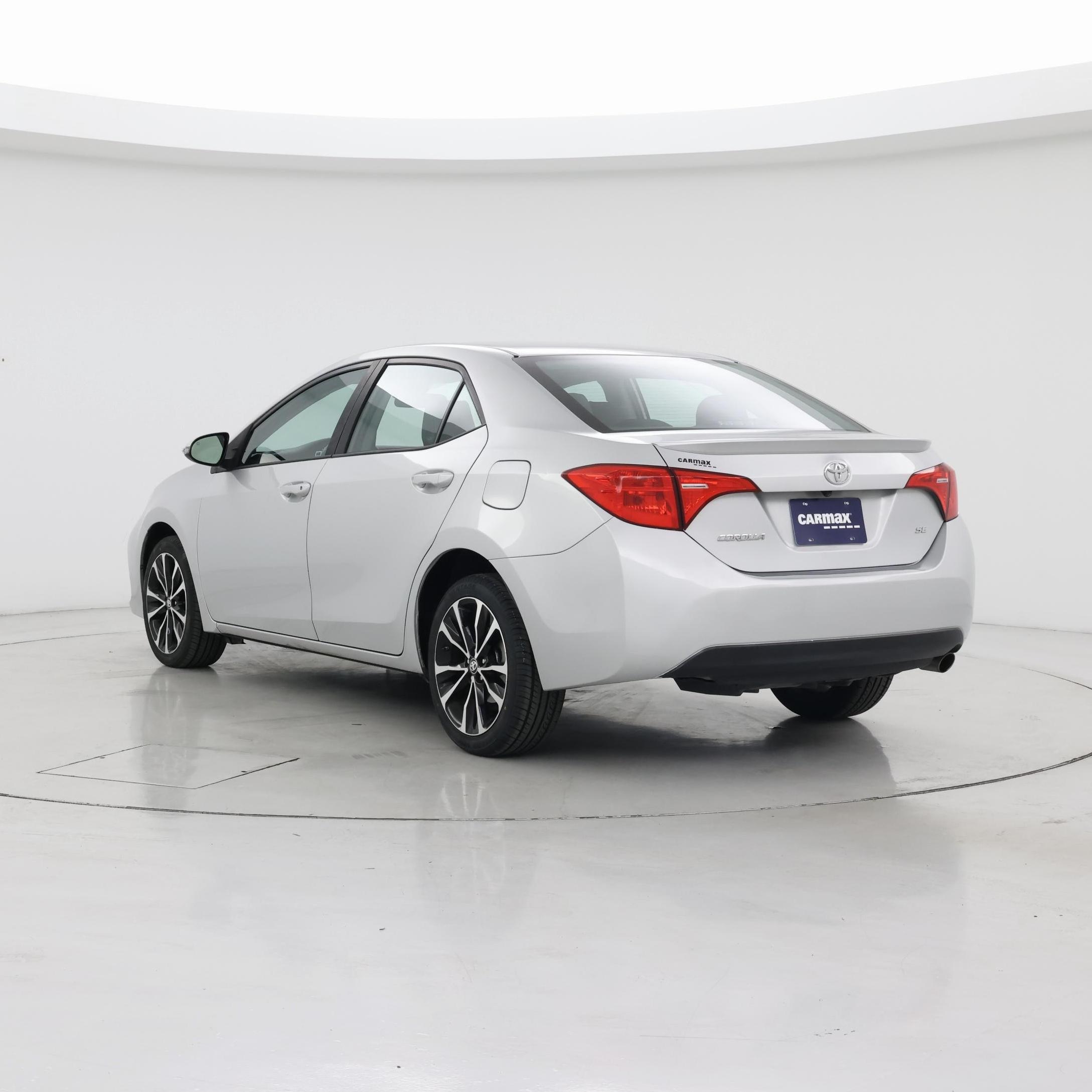 Thumbnail: 2017 Toyota Corolla - 2