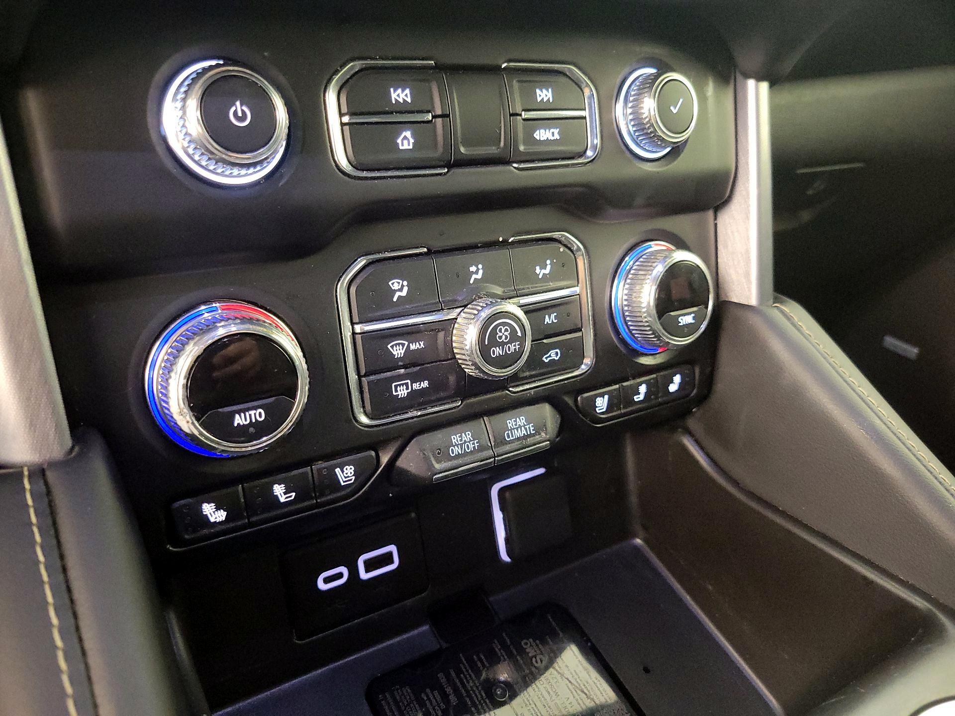 Thumbnail: 2024 GMC Yukon - 17