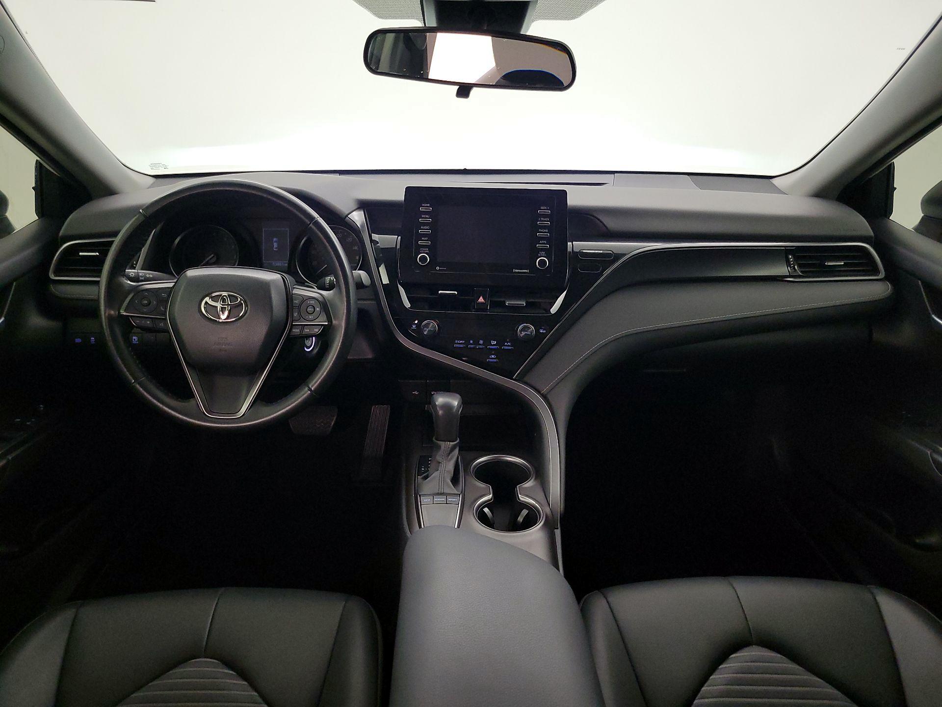 Thumbnail: 2023 Toyota Camry - 9