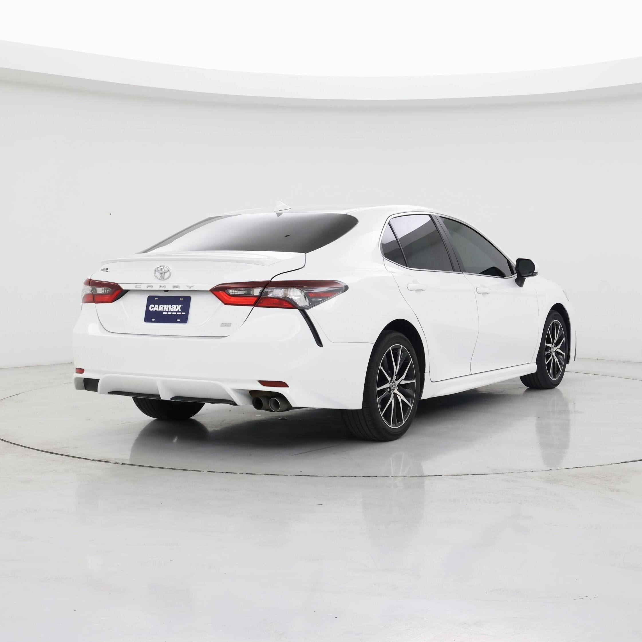 Thumbnail: 2023 Toyota Camry - 8