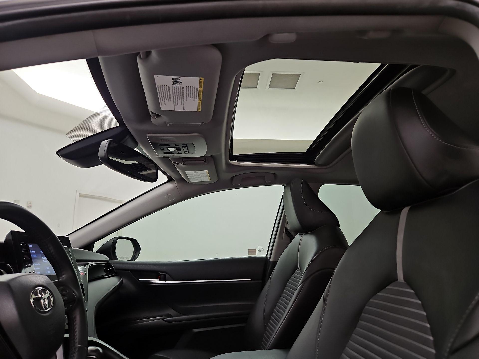 Thumbnail: 2021 Toyota Camry - 19