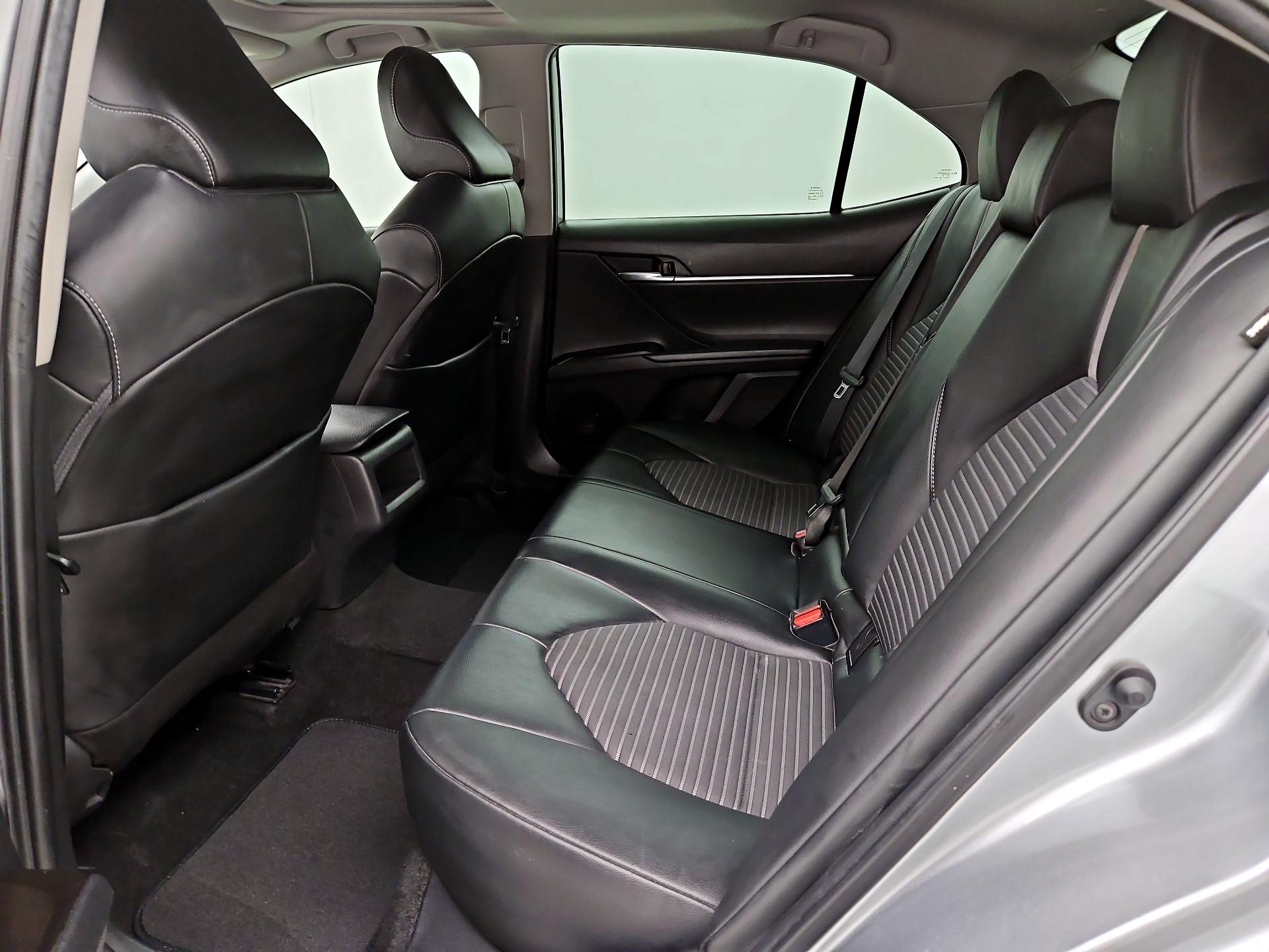 Thumbnail: 2021 Toyota Camry - 20