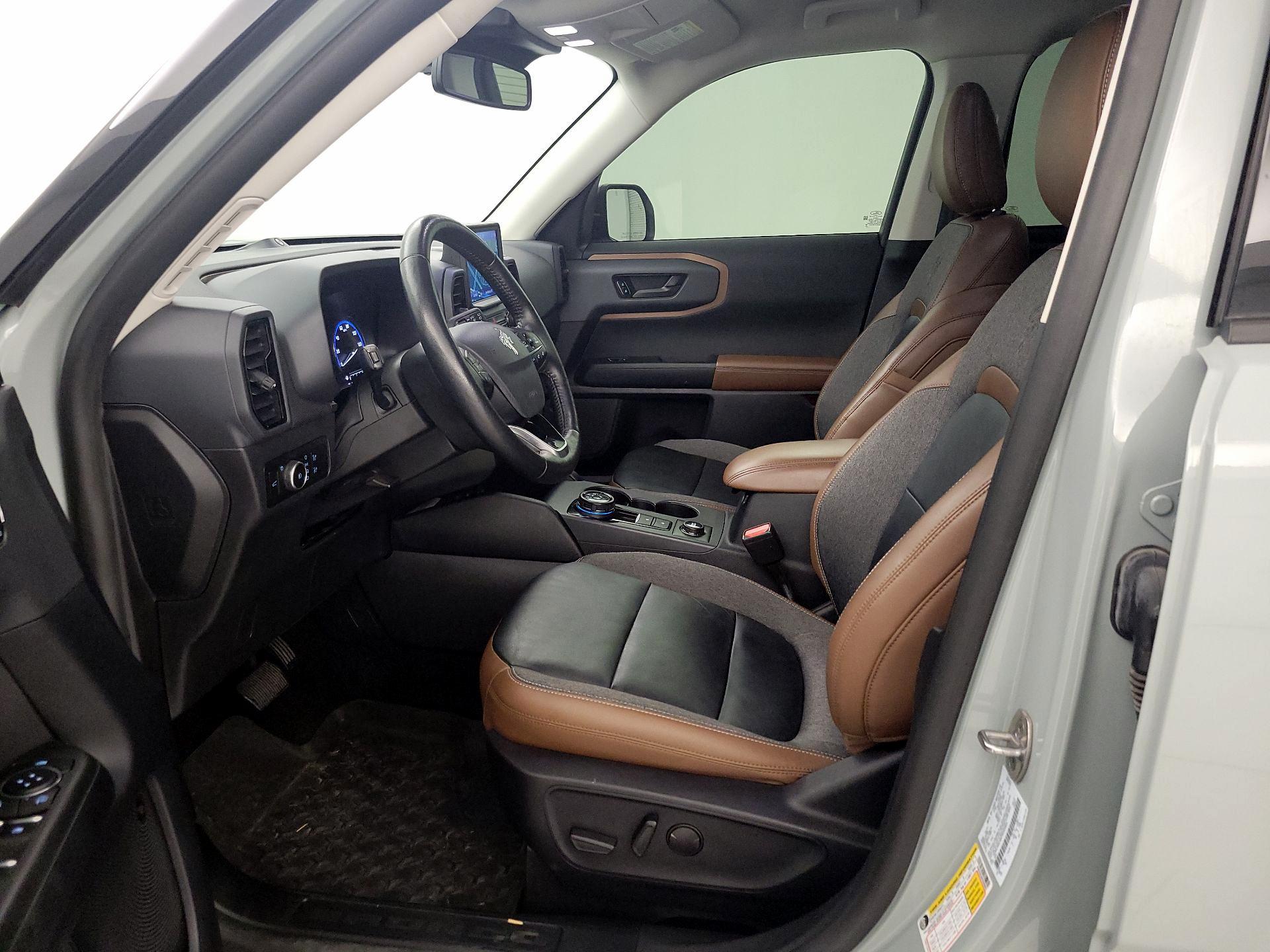 Thumbnail: 2023 Ford Bronco Sport - 11