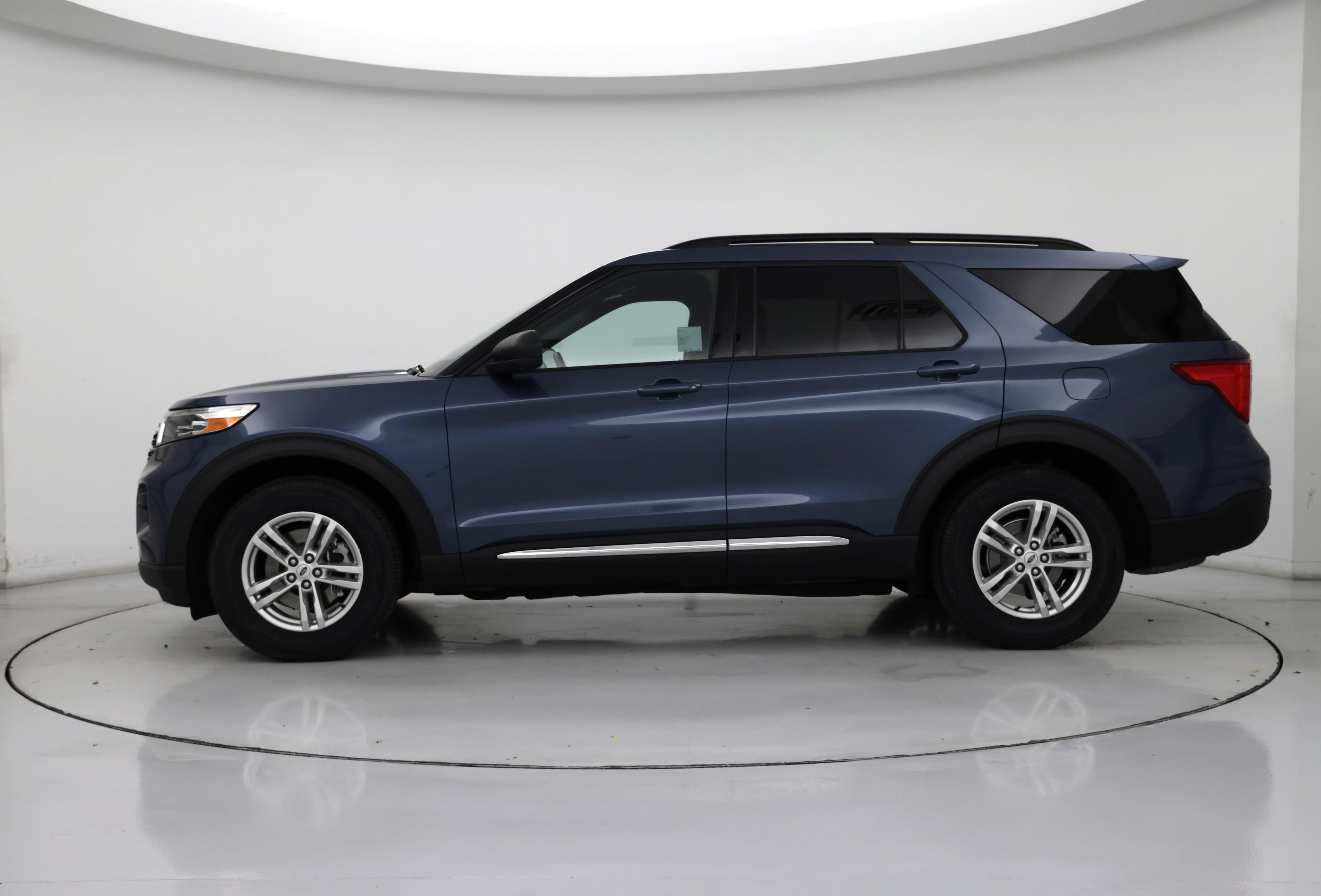 Thumbnail: 2020 Ford Explorer - 3