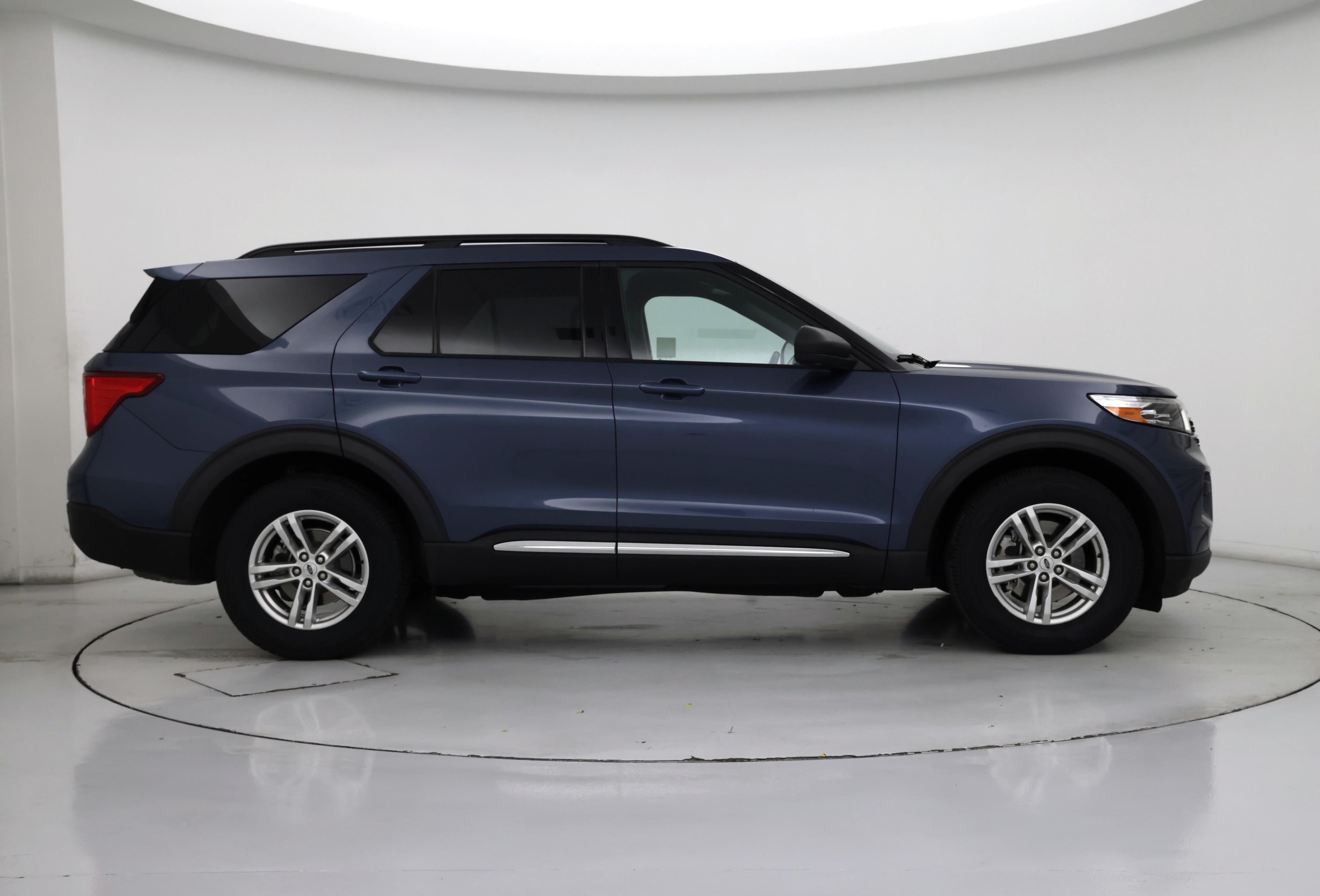 Thumbnail: 2020 Ford Explorer - 7
