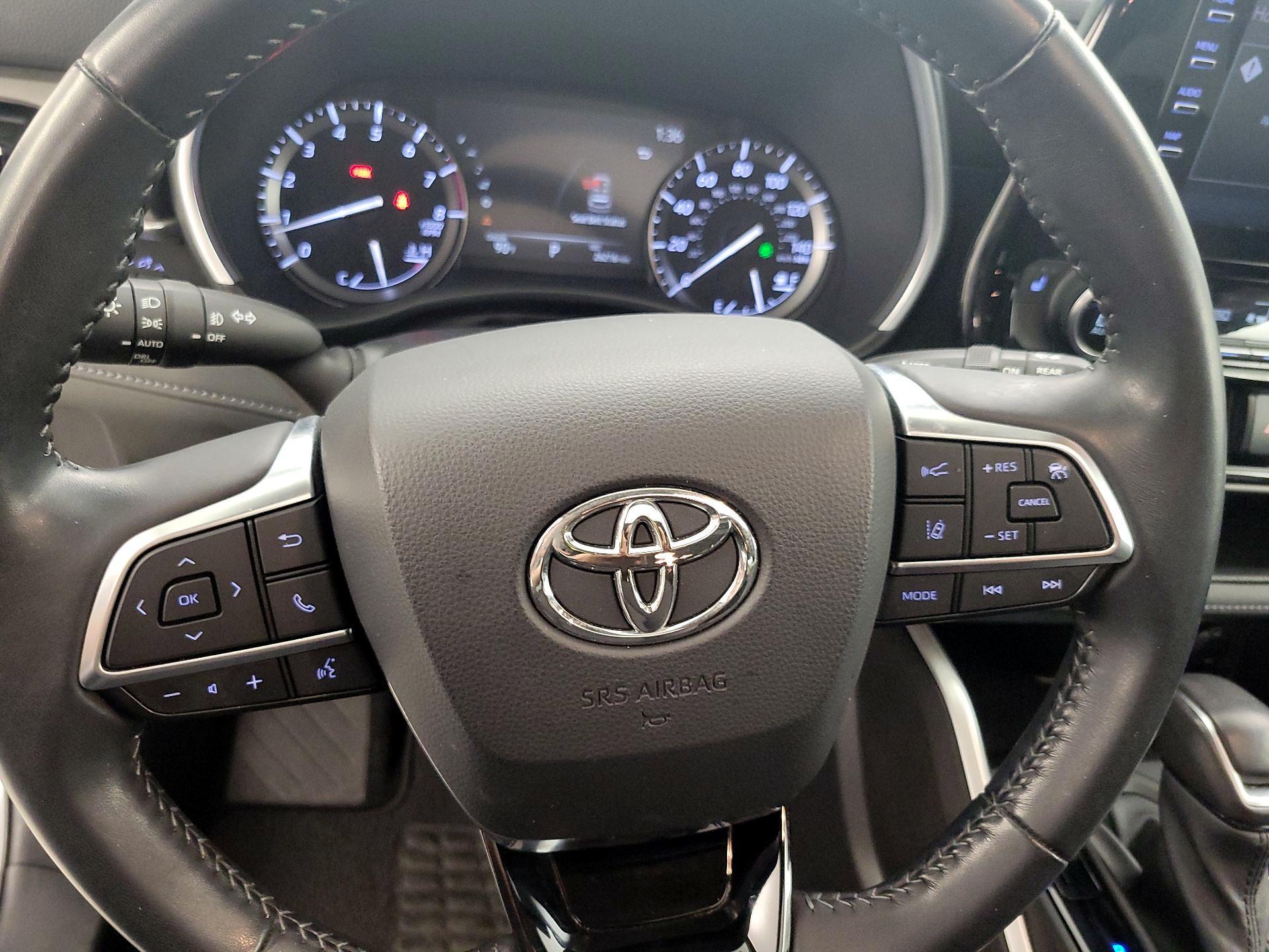 Thumbnail: 2020 Toyota Highlander - 10