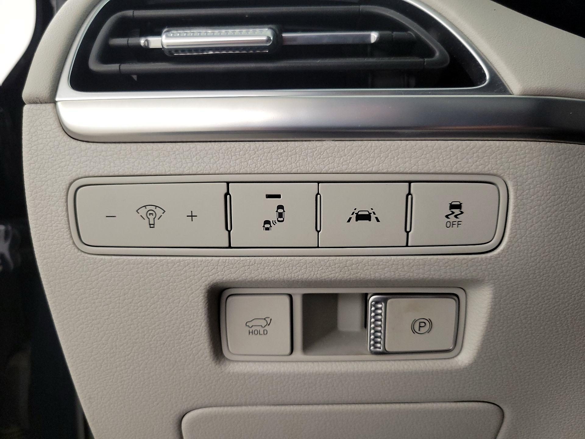 Thumbnail: 2021 Hyundai Palisade - 13