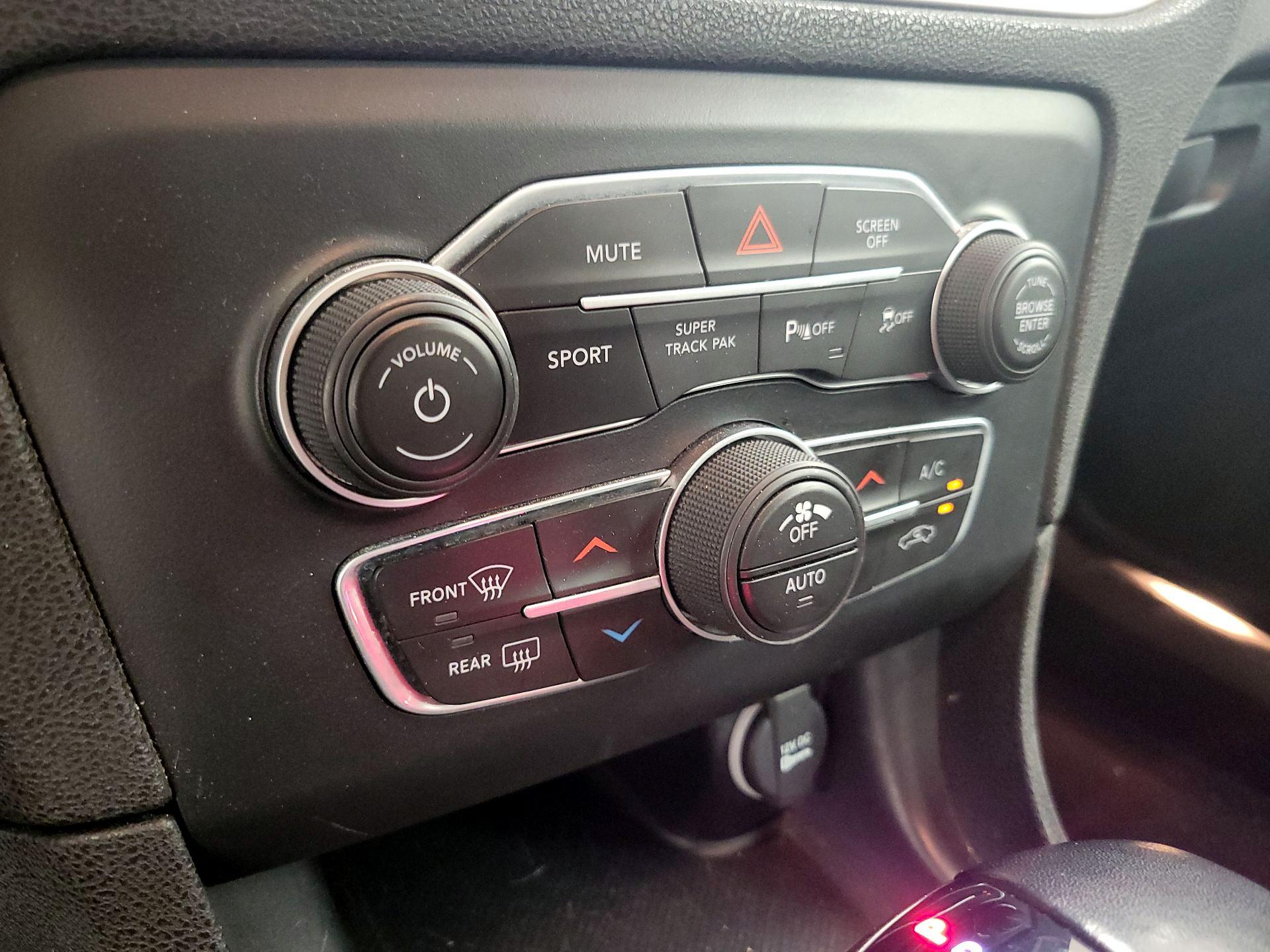 Thumbnail: 2023 Dodge Charger - 16