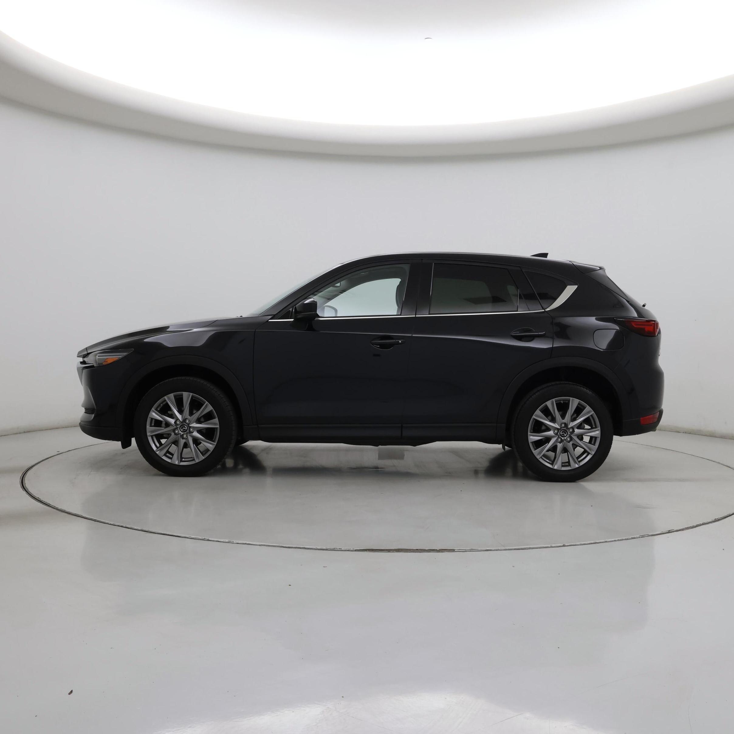 Thumbnail: 2020 Mazda CX-5 - 3