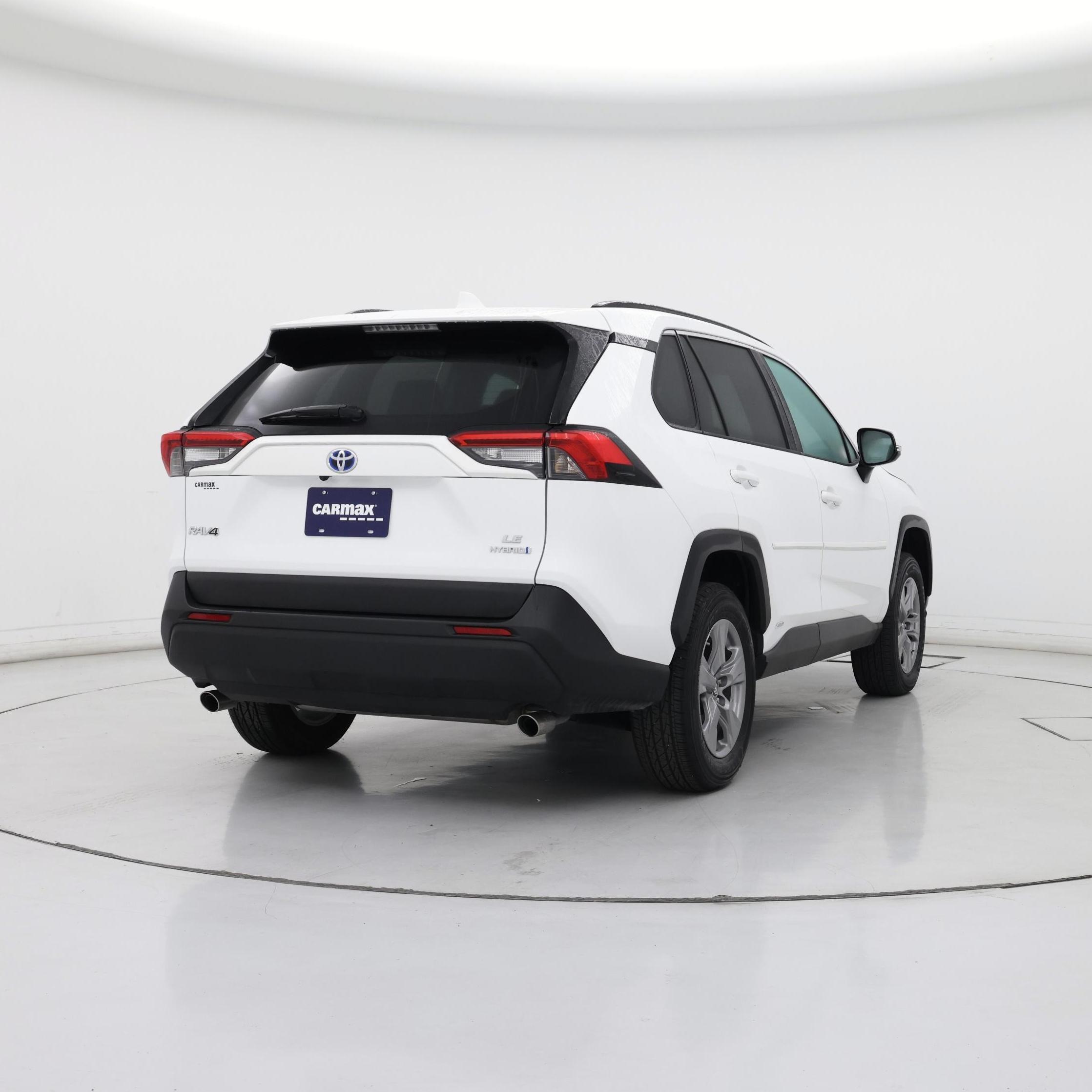 Thumbnail: 2024 Toyota RAV4 - 8
