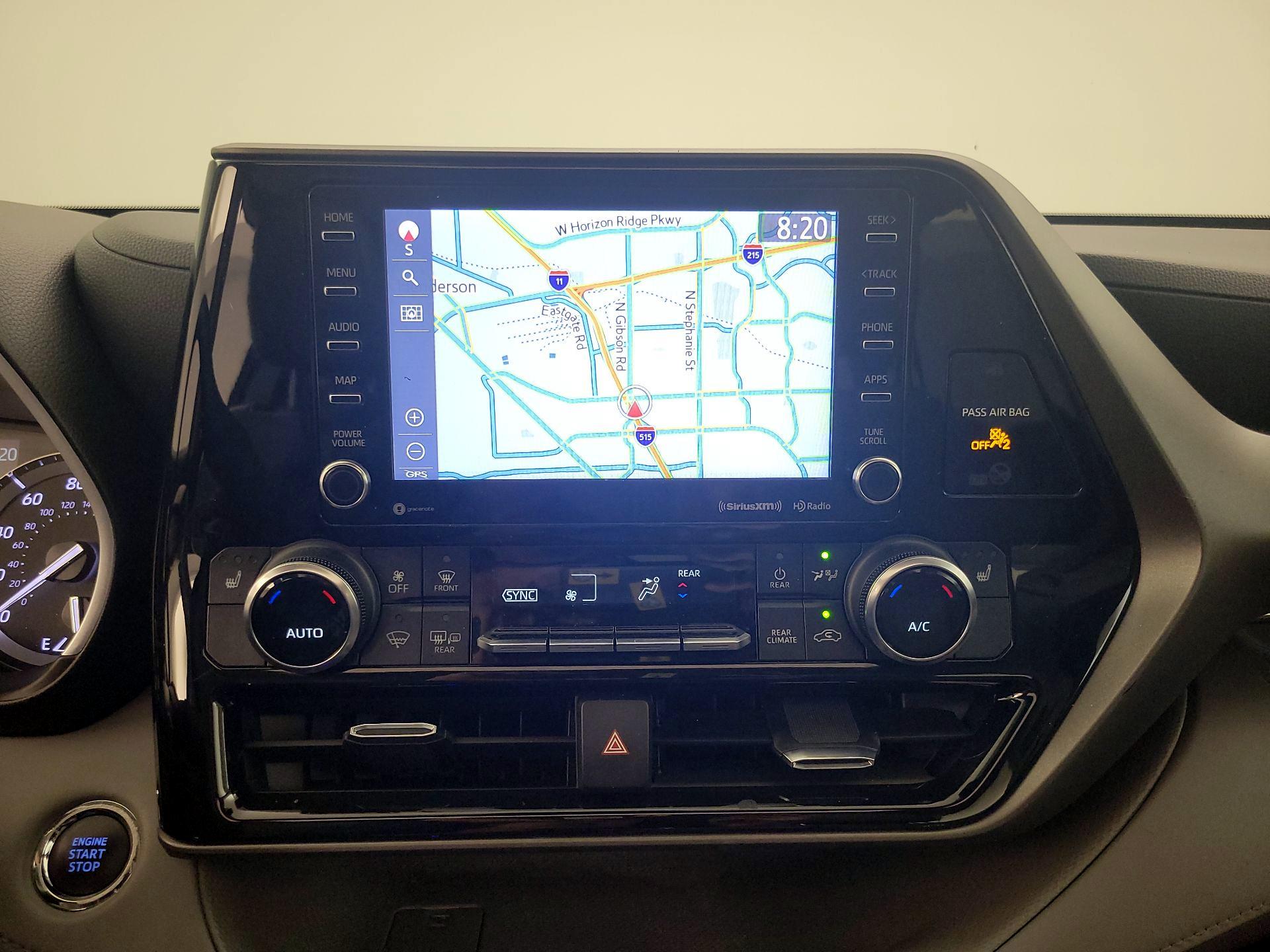 Thumbnail: 2022 Toyota Highlander - 14