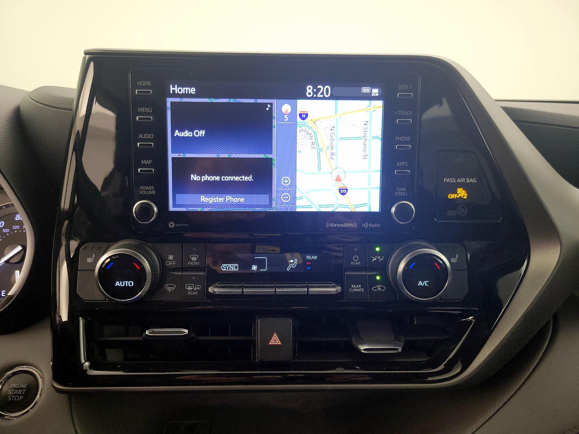 Thumbnail: 2022 Toyota Highlander - 17