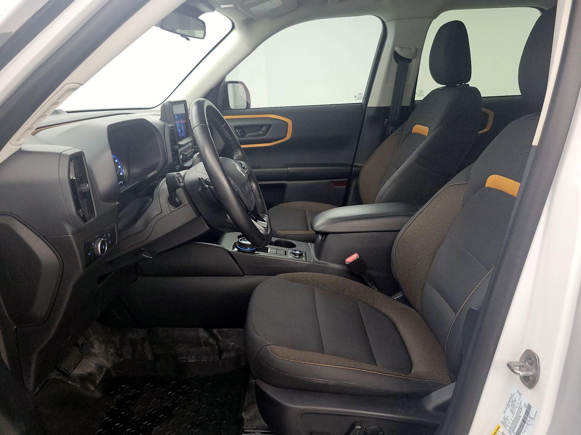 Thumbnail: 2023 Ford Bronco Sport - 11