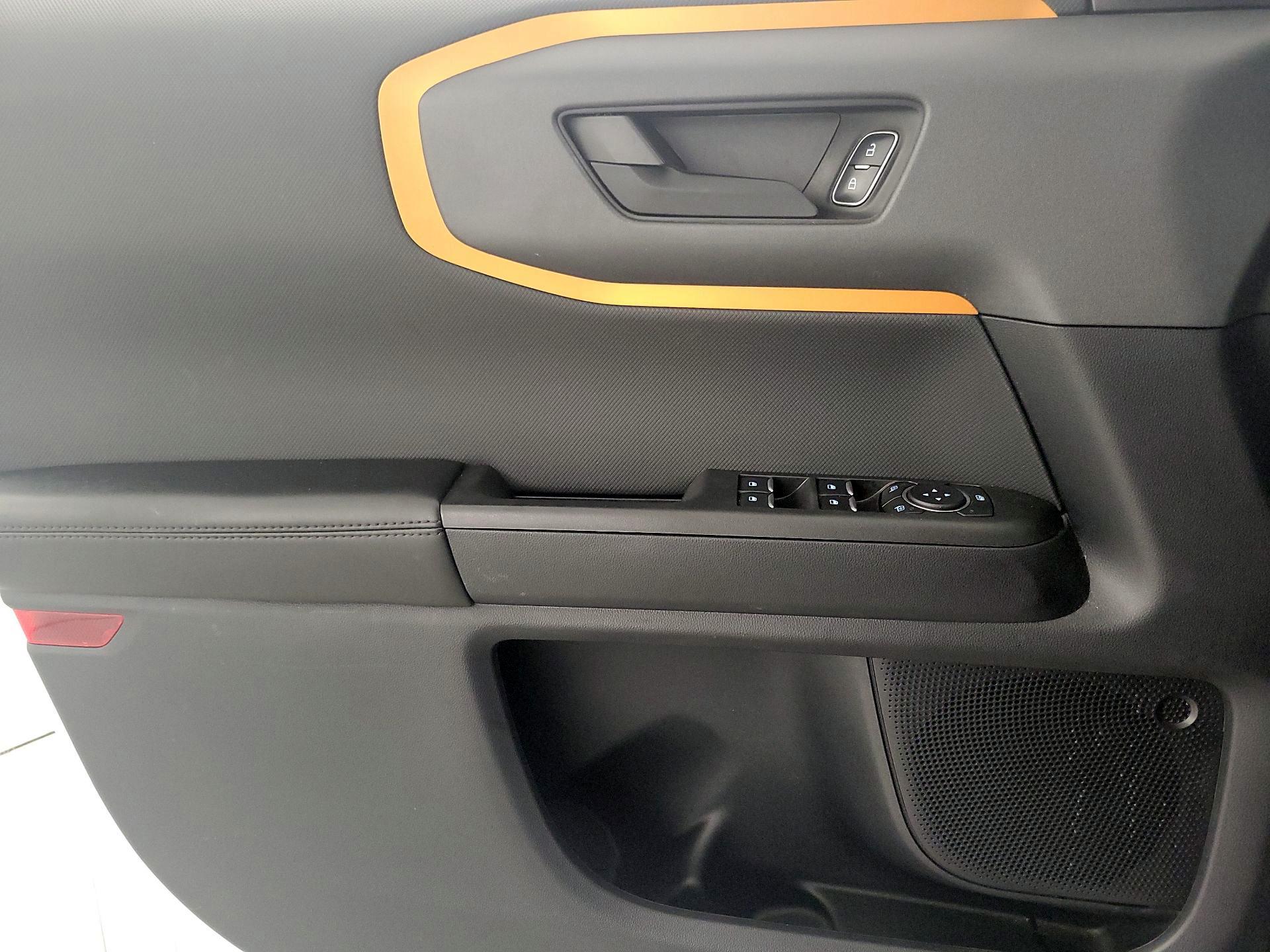 Thumbnail: 2023 Ford Bronco Sport - 12