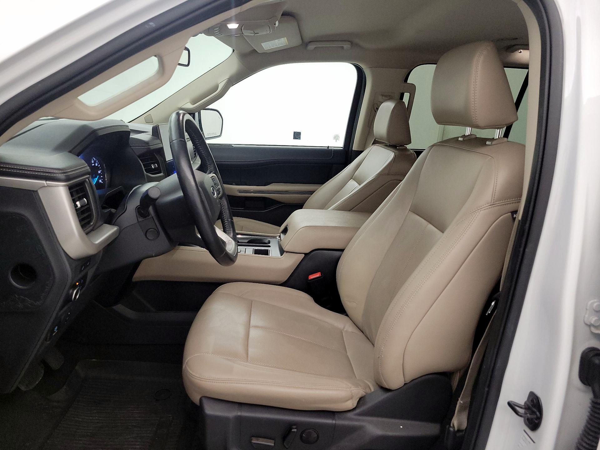 Thumbnail: 2024 Ford Expedition MAX - 11