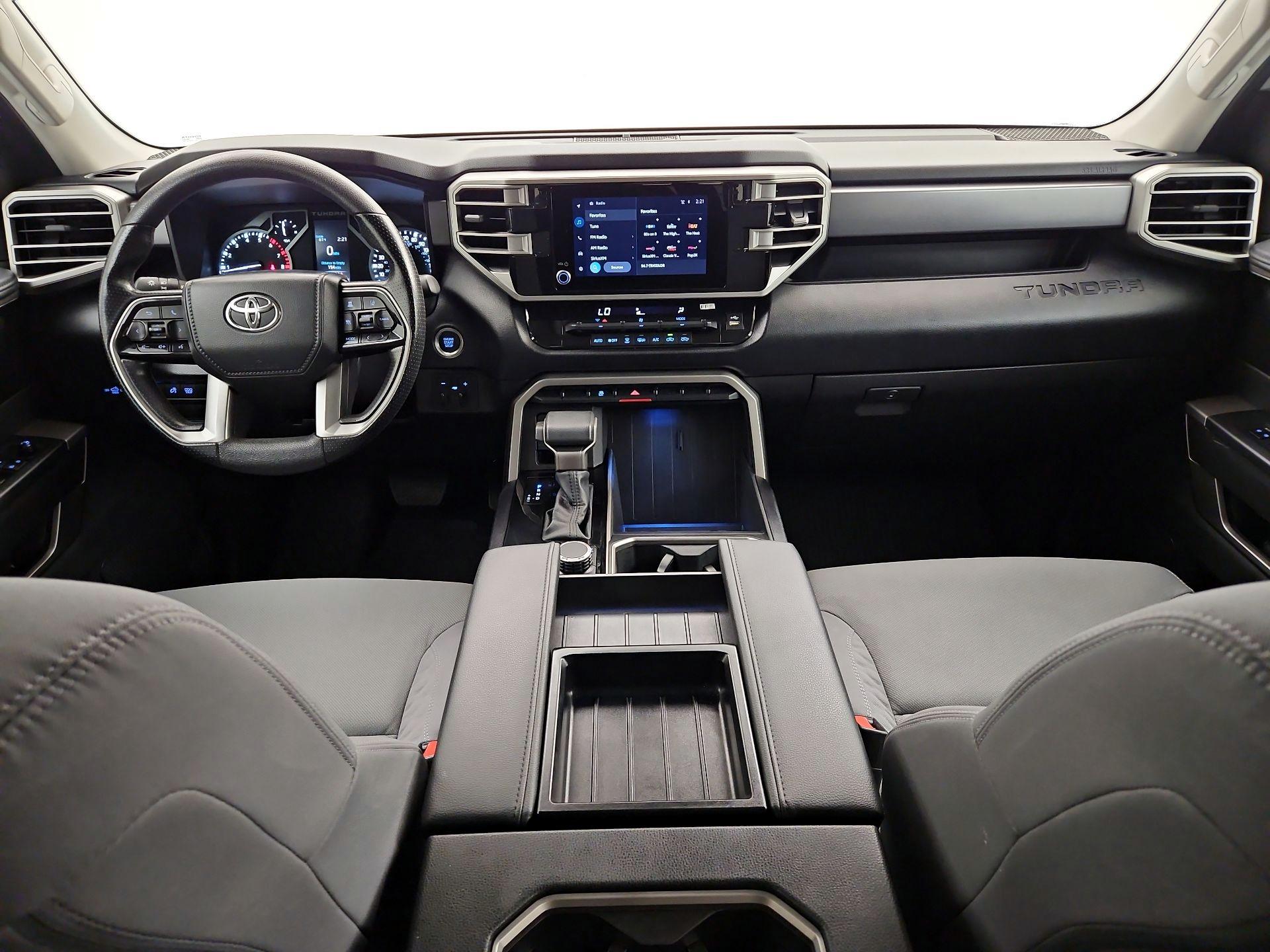 Thumbnail: 2024 Toyota Tundra - 9