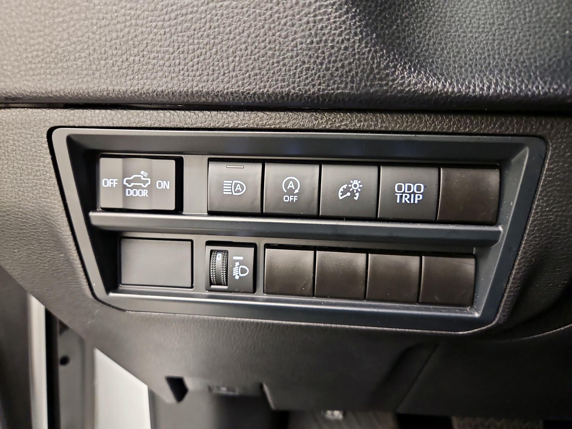 Thumbnail: 2024 Toyota Tundra - 13