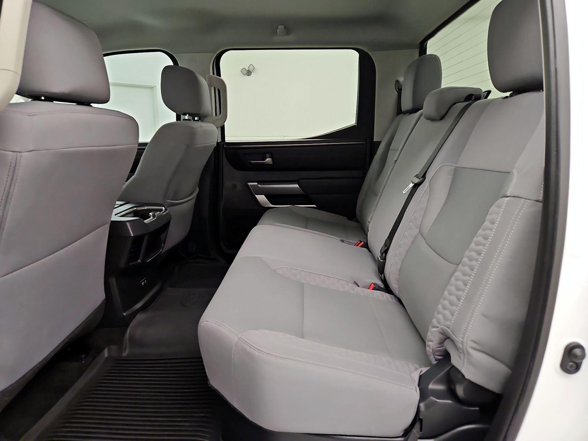 Thumbnail: 2024 Toyota Tundra - 19