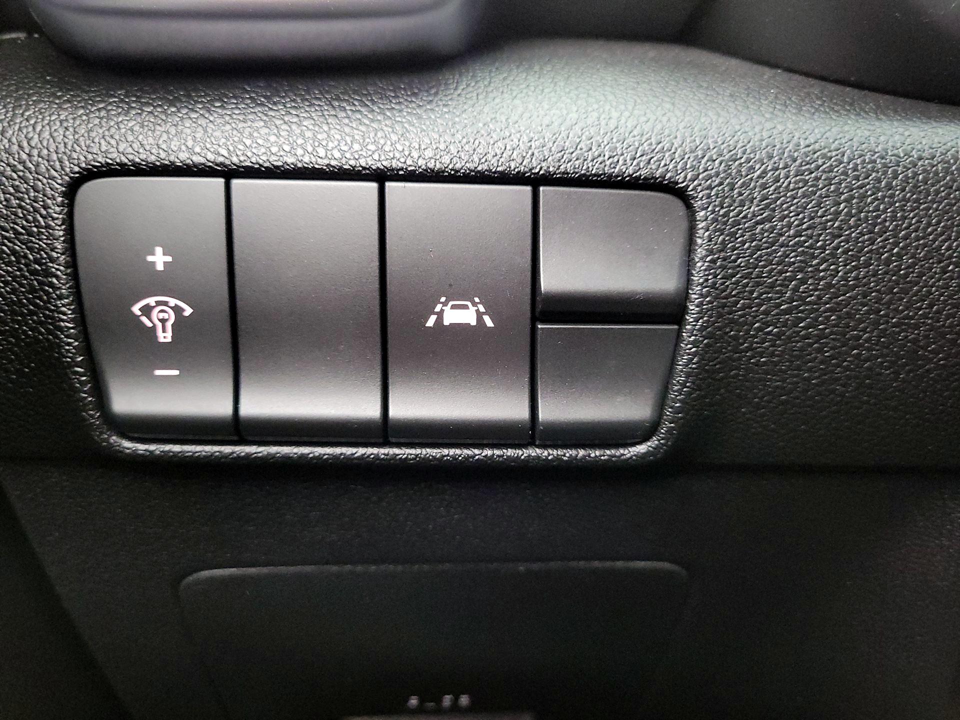 Thumbnail: 2020 Kia Sportage - 13