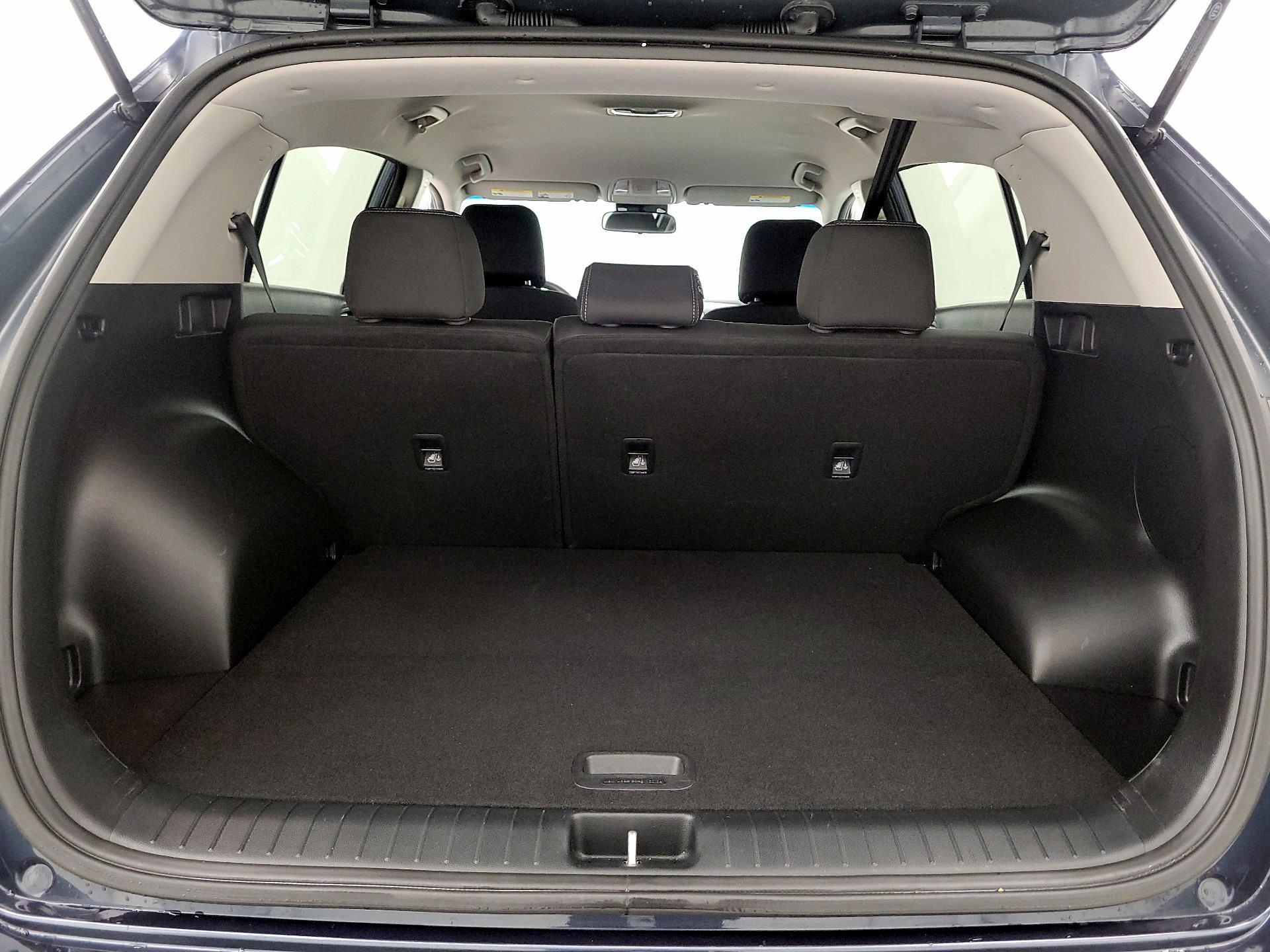 Thumbnail: 2020 Kia Sportage - 20