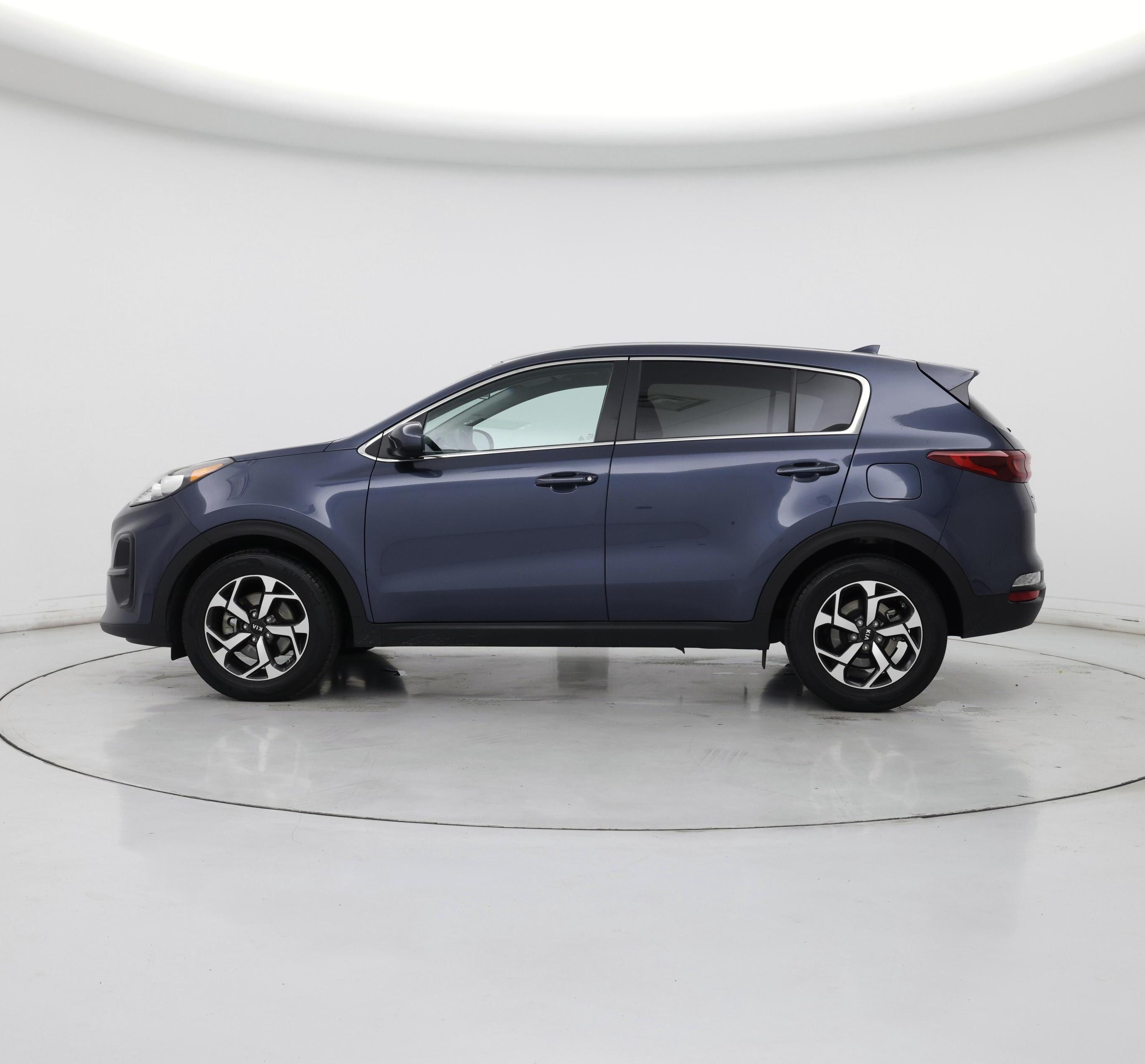 Thumbnail: 2020 Kia Sportage - 3