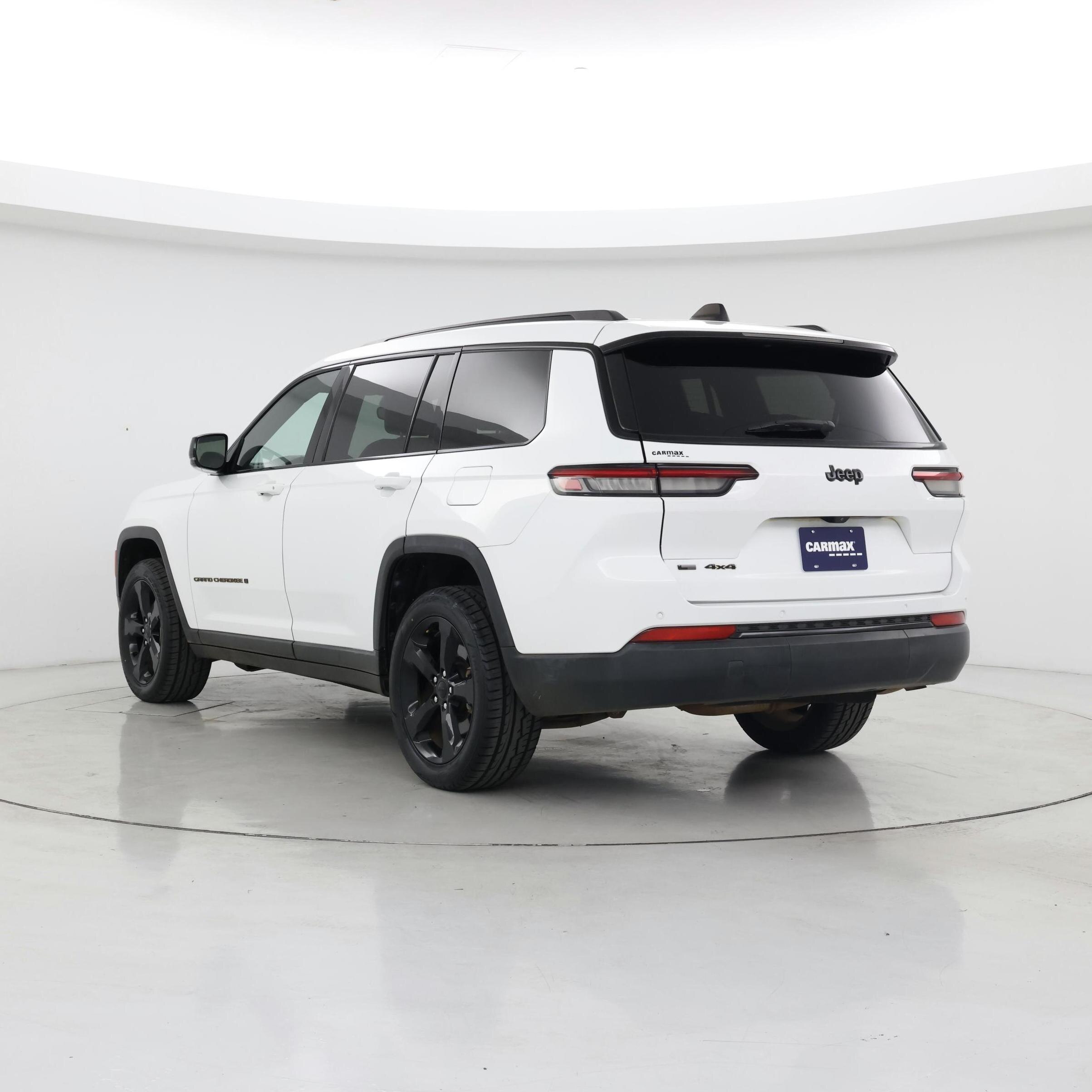 Thumbnail: 2023 Jeep Grand Cherokee L - 2