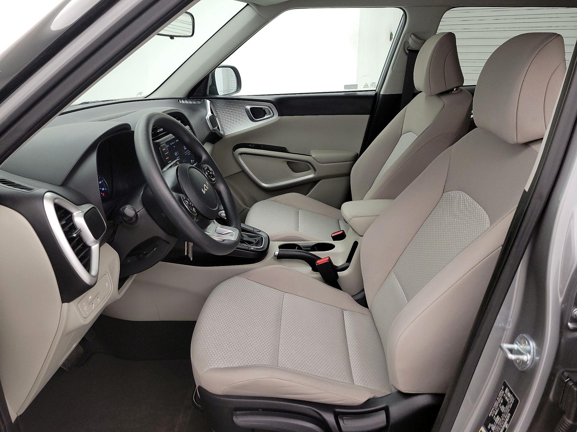 Thumbnail: 2022 Kia Soul - 11