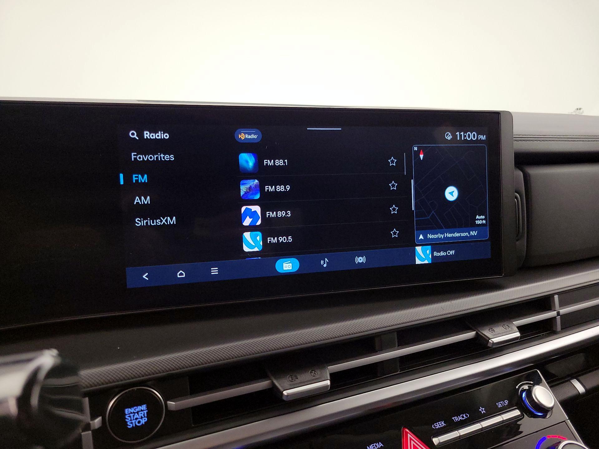 Thumbnail: 2024 Hyundai Santa Fe - 16