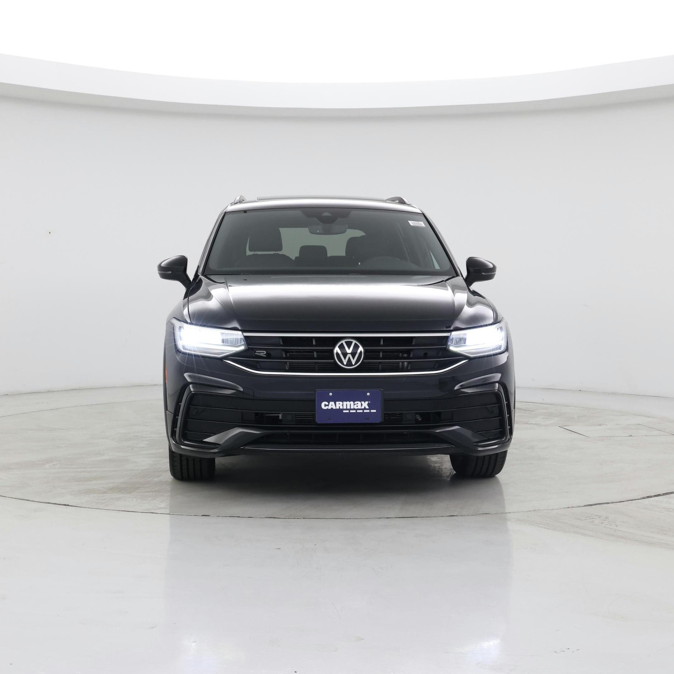 Thumbnail: 2022 Volkswagen Tiguan - 5