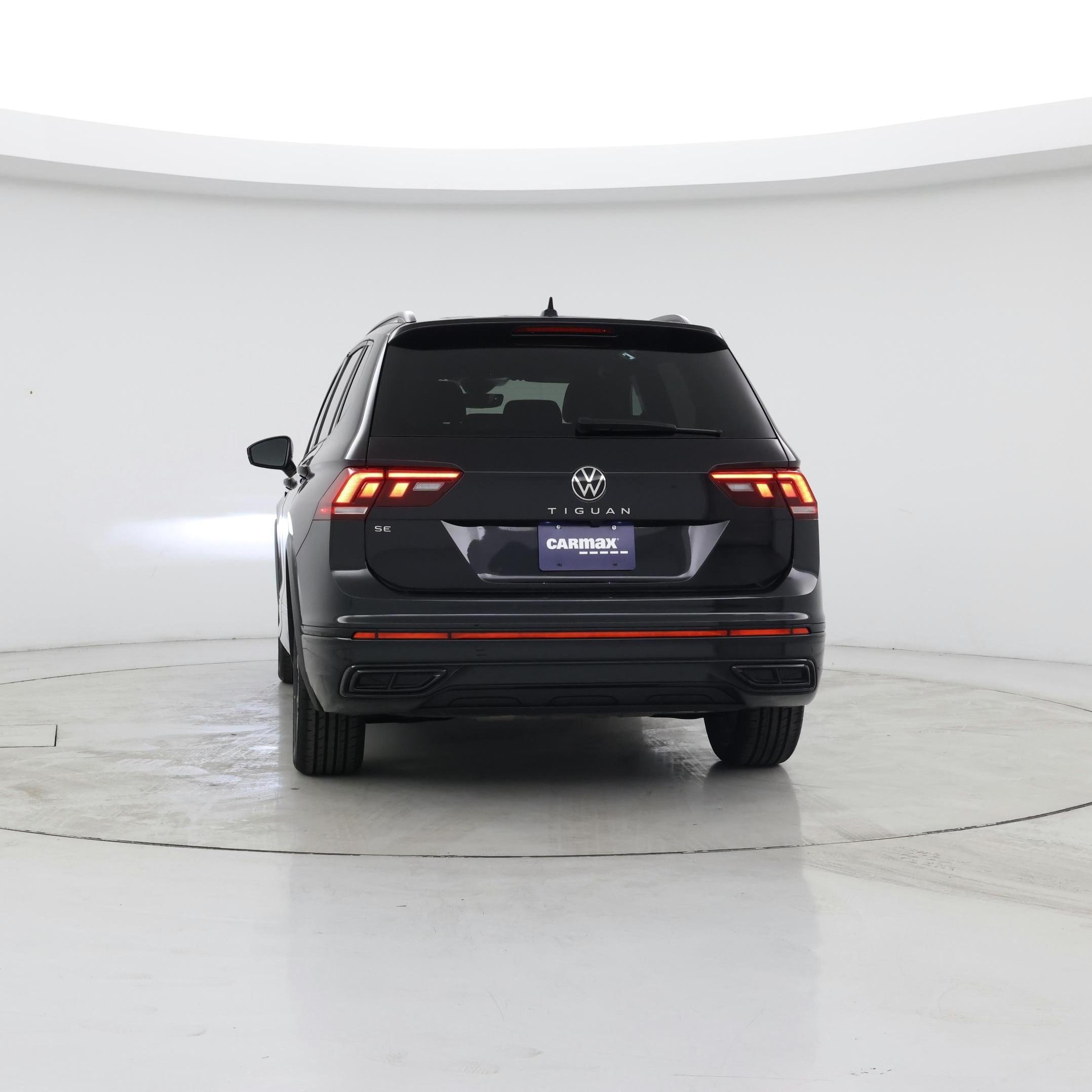 Thumbnail: 2022 Volkswagen Tiguan - 6